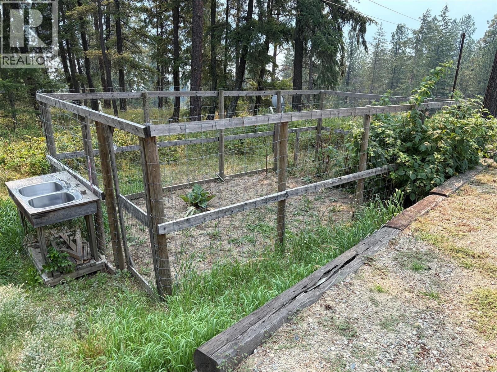 7465 Broadwater Road Property Photo 12