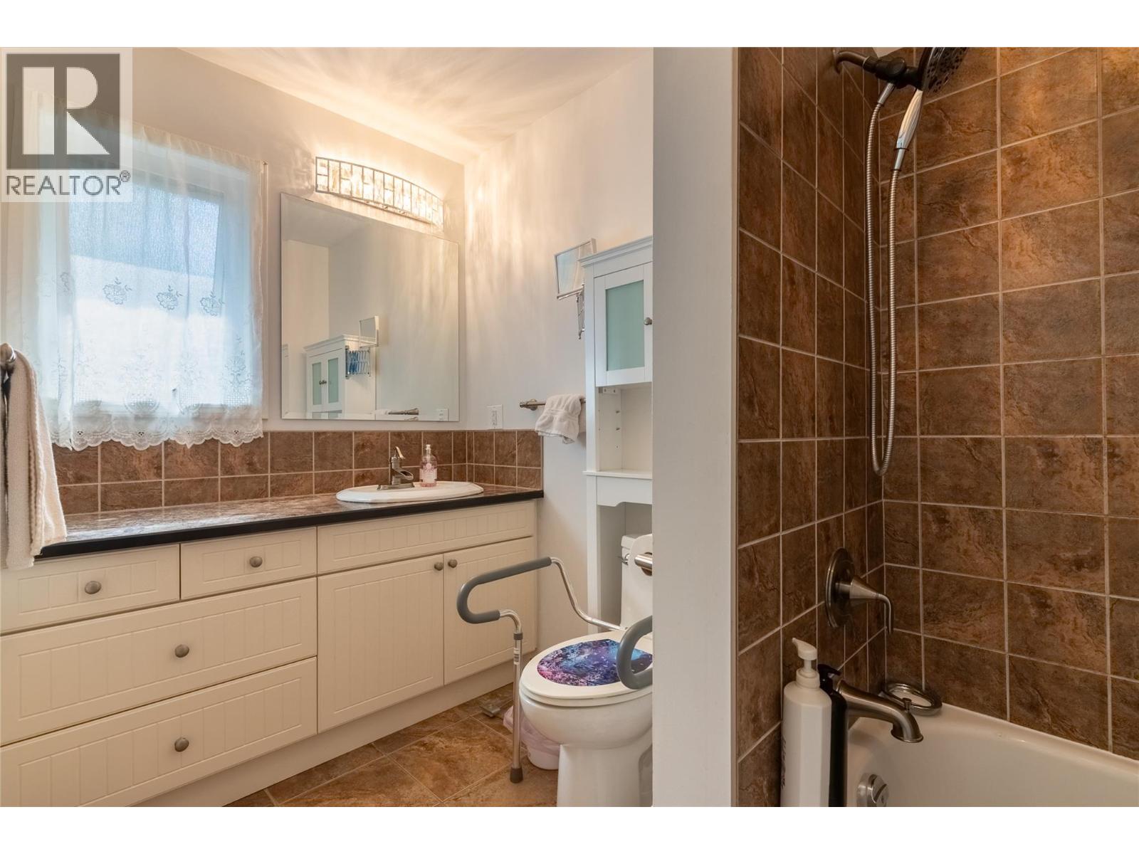 1254 Heustis Drive Property Photo 27
