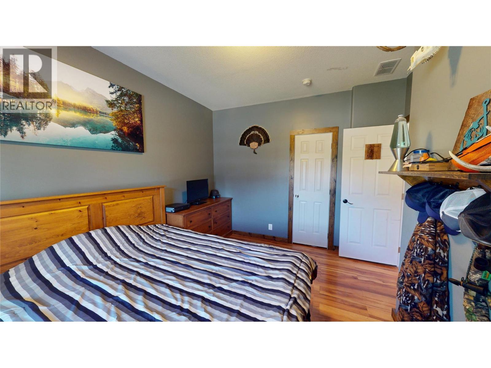 7229 3/93 Highway Property Photo 43