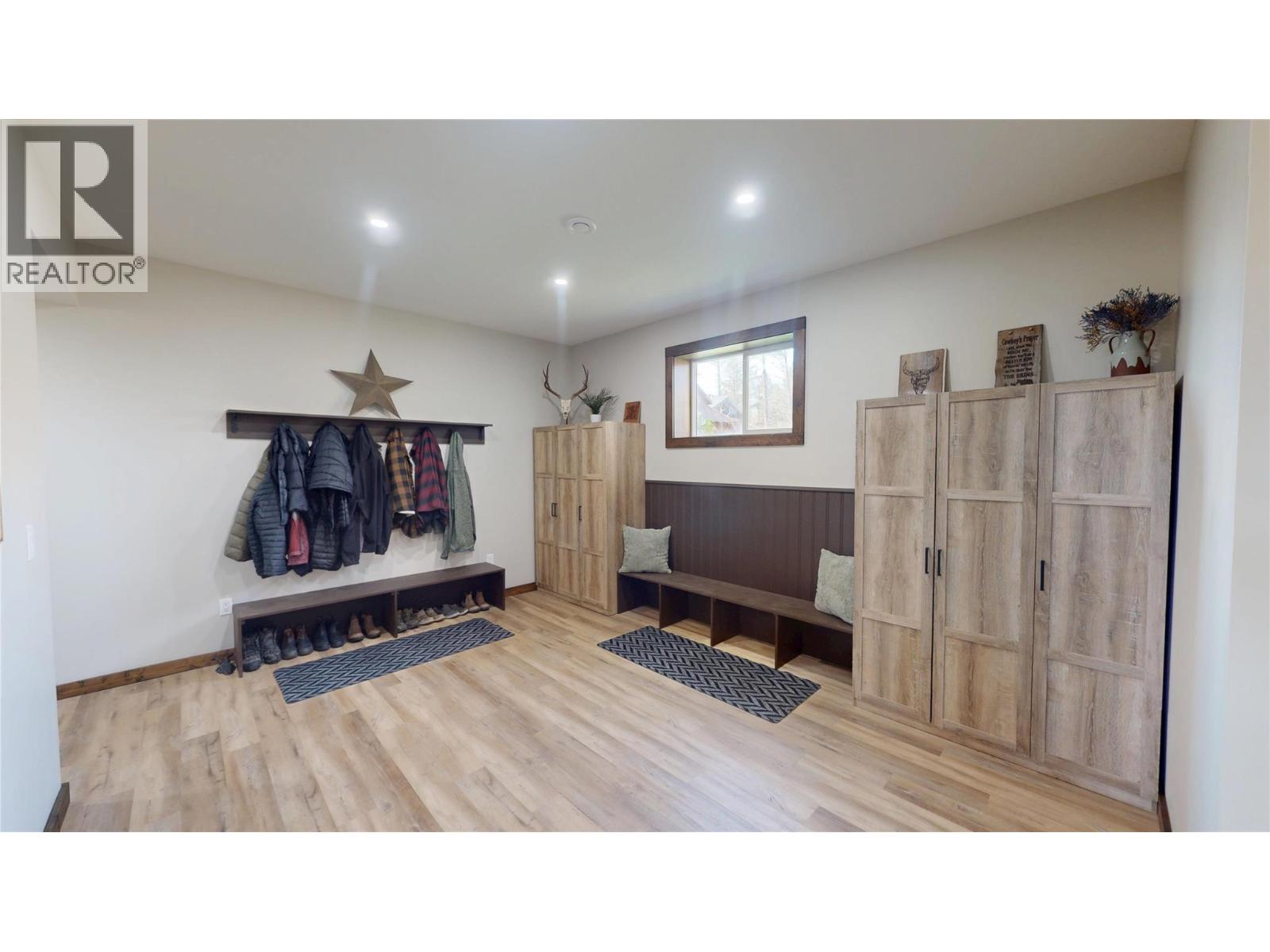 7229 3/93 Highway Property Photo 45