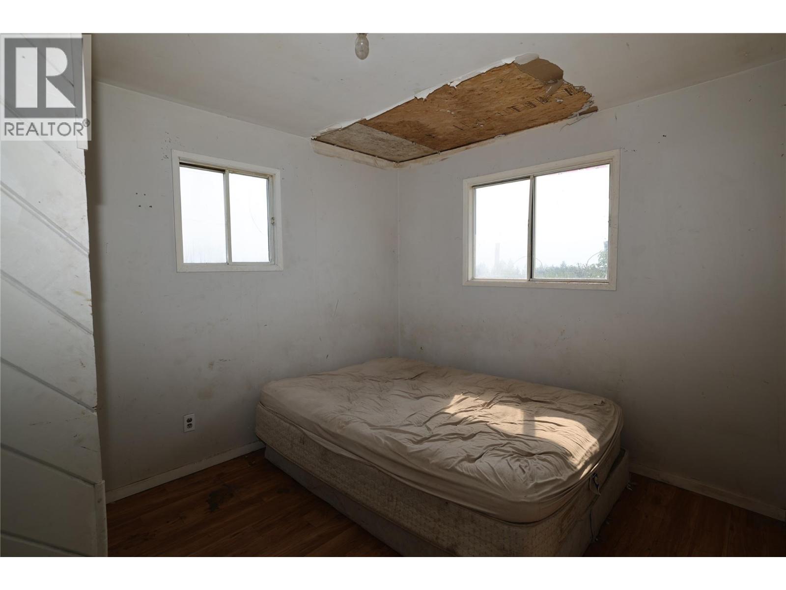 1227 25th S Avenue Property Photo 4