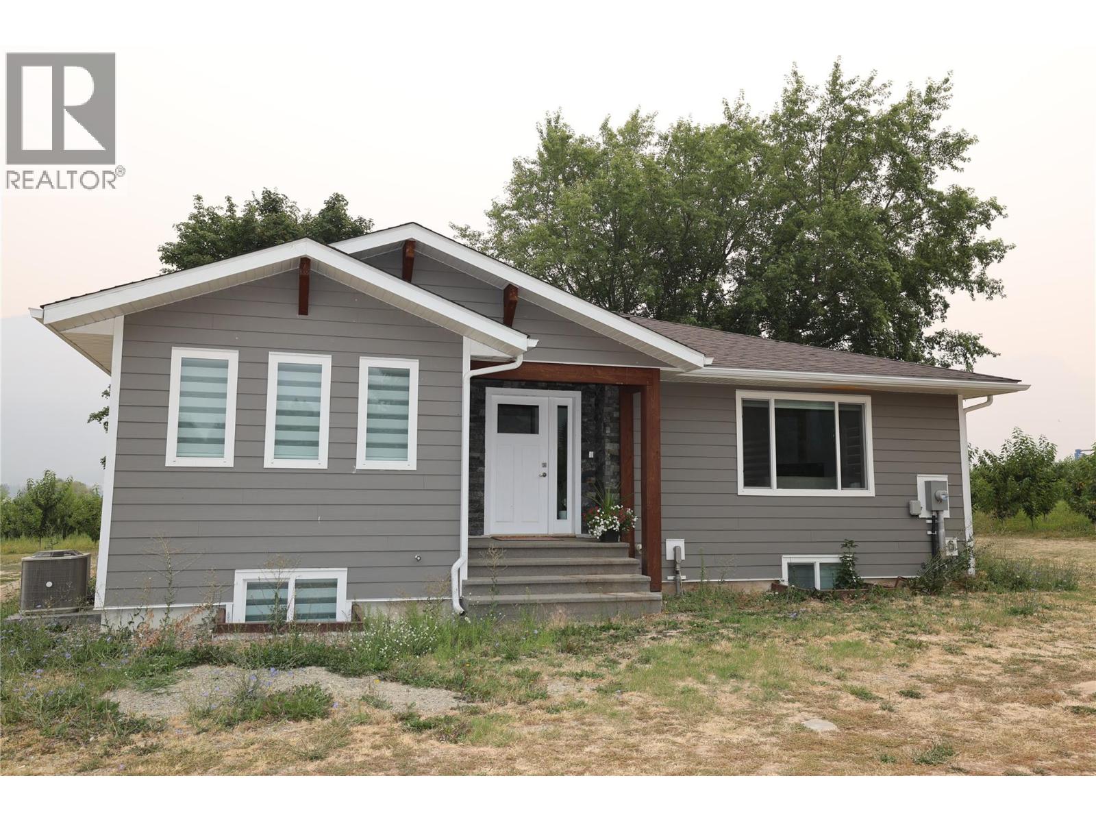 820 32nd Avenue Property Photo 1