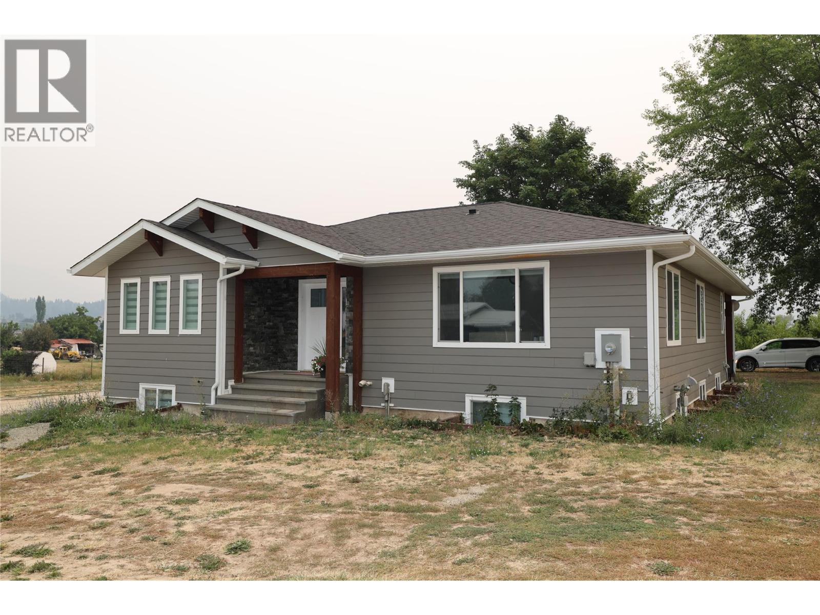 820 32nd Avenue Property Photo 2
