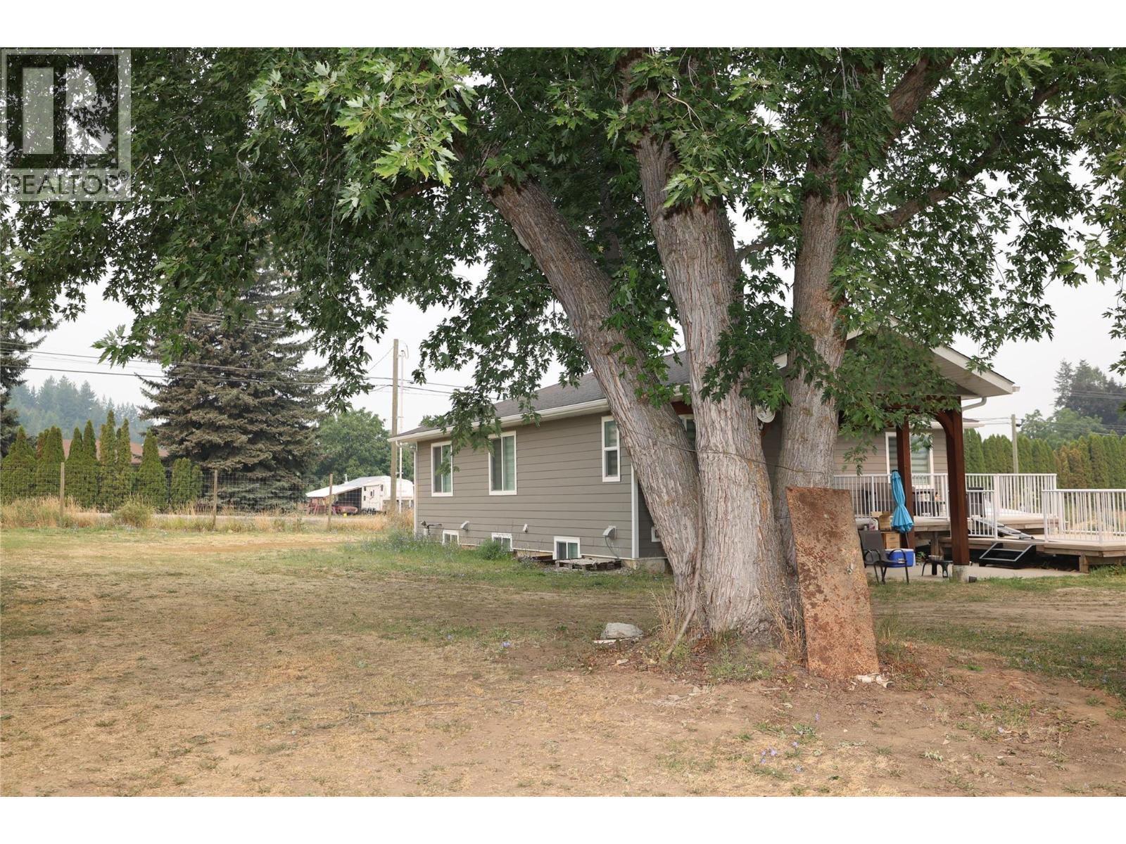820 32nd Avenue Property Photo 4