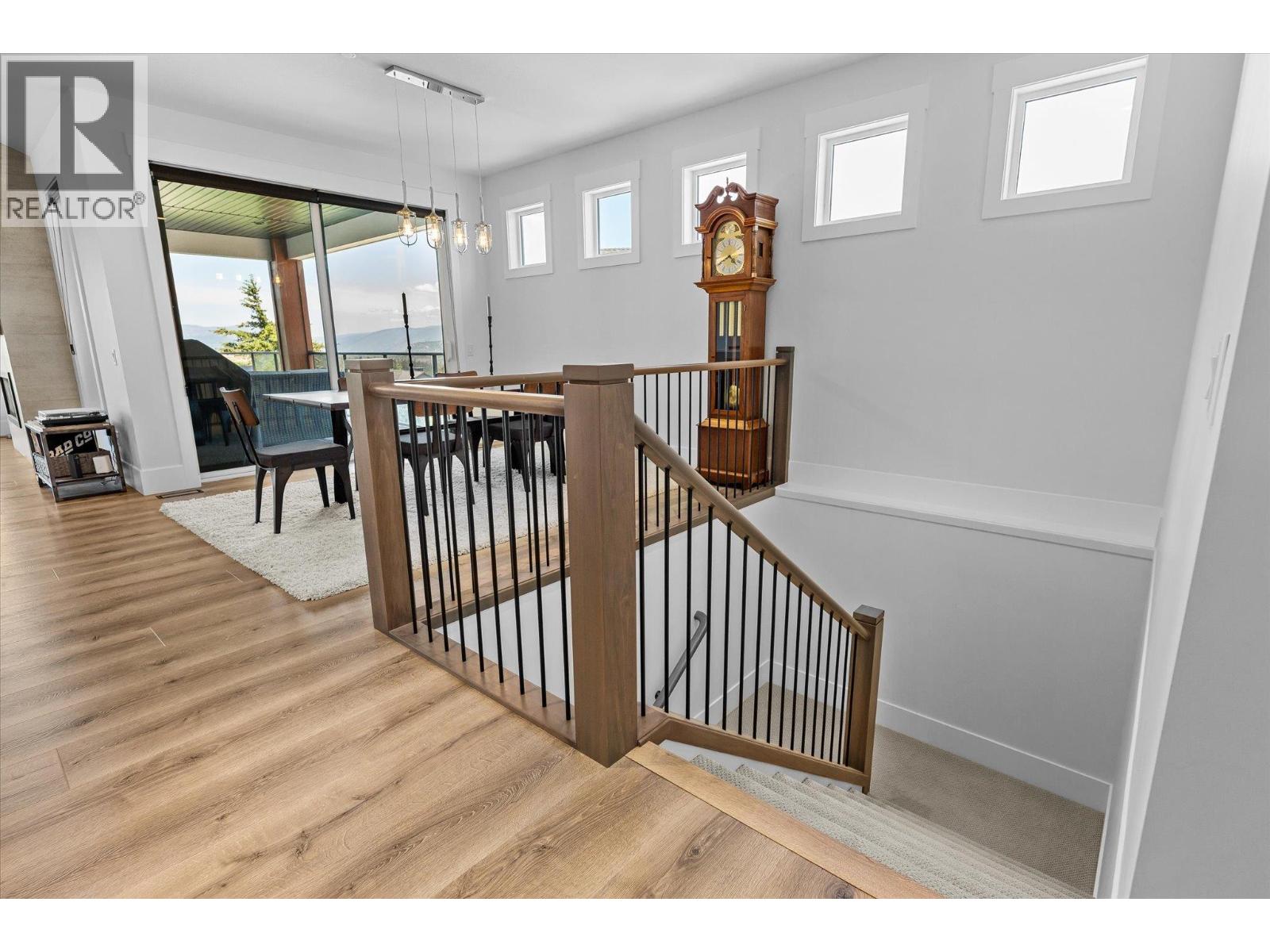 185 Diamond Way Property Photo 30