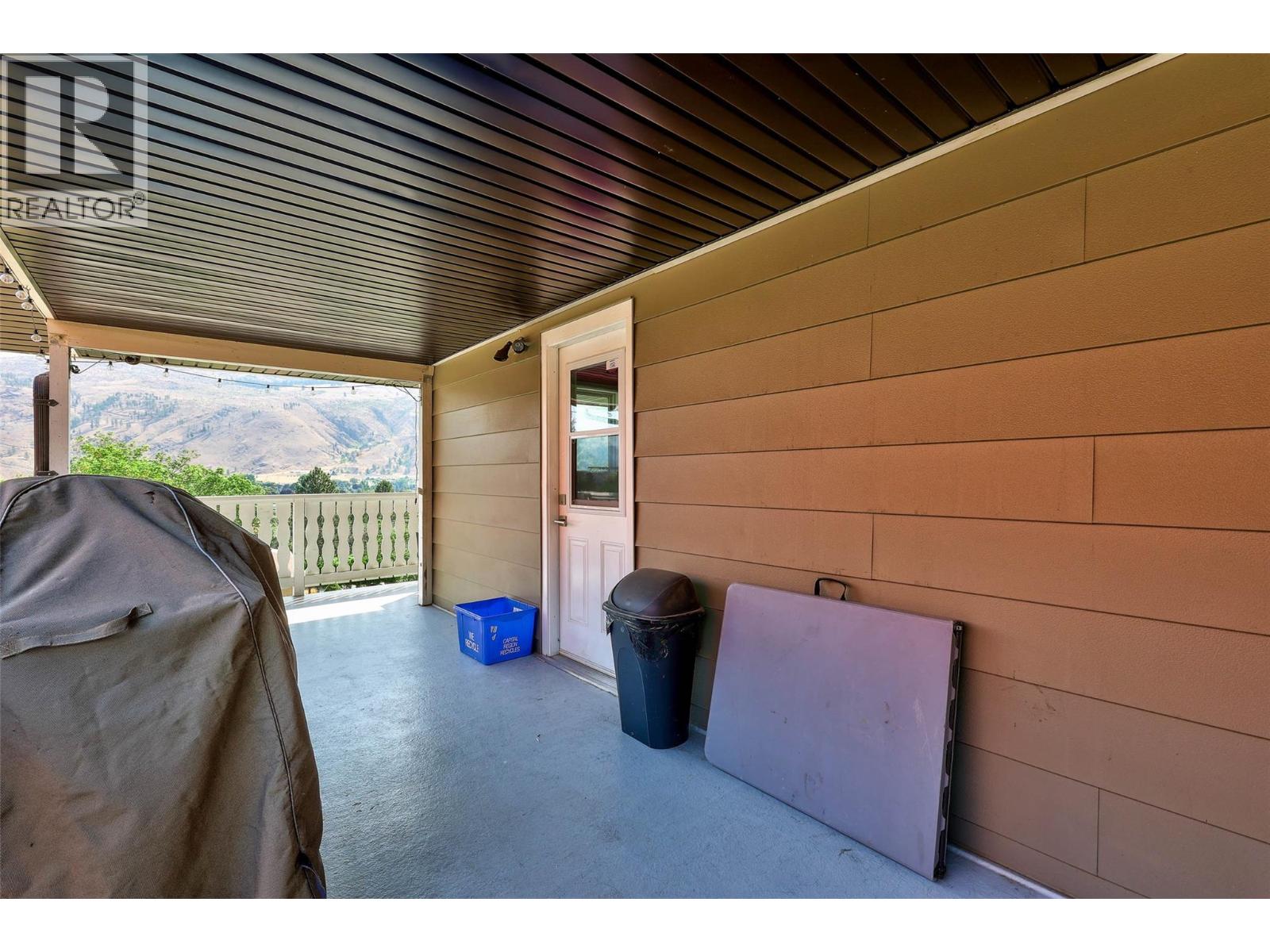 4326 Karindale Road Property Photo 28