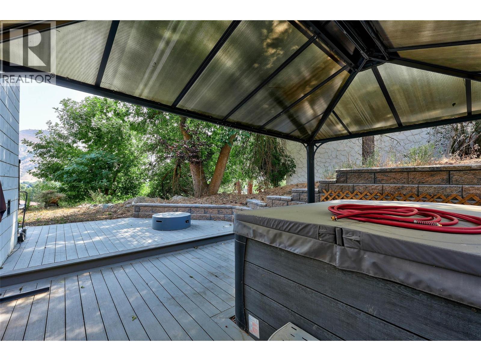 4326 Karindale Road Property Photo 36