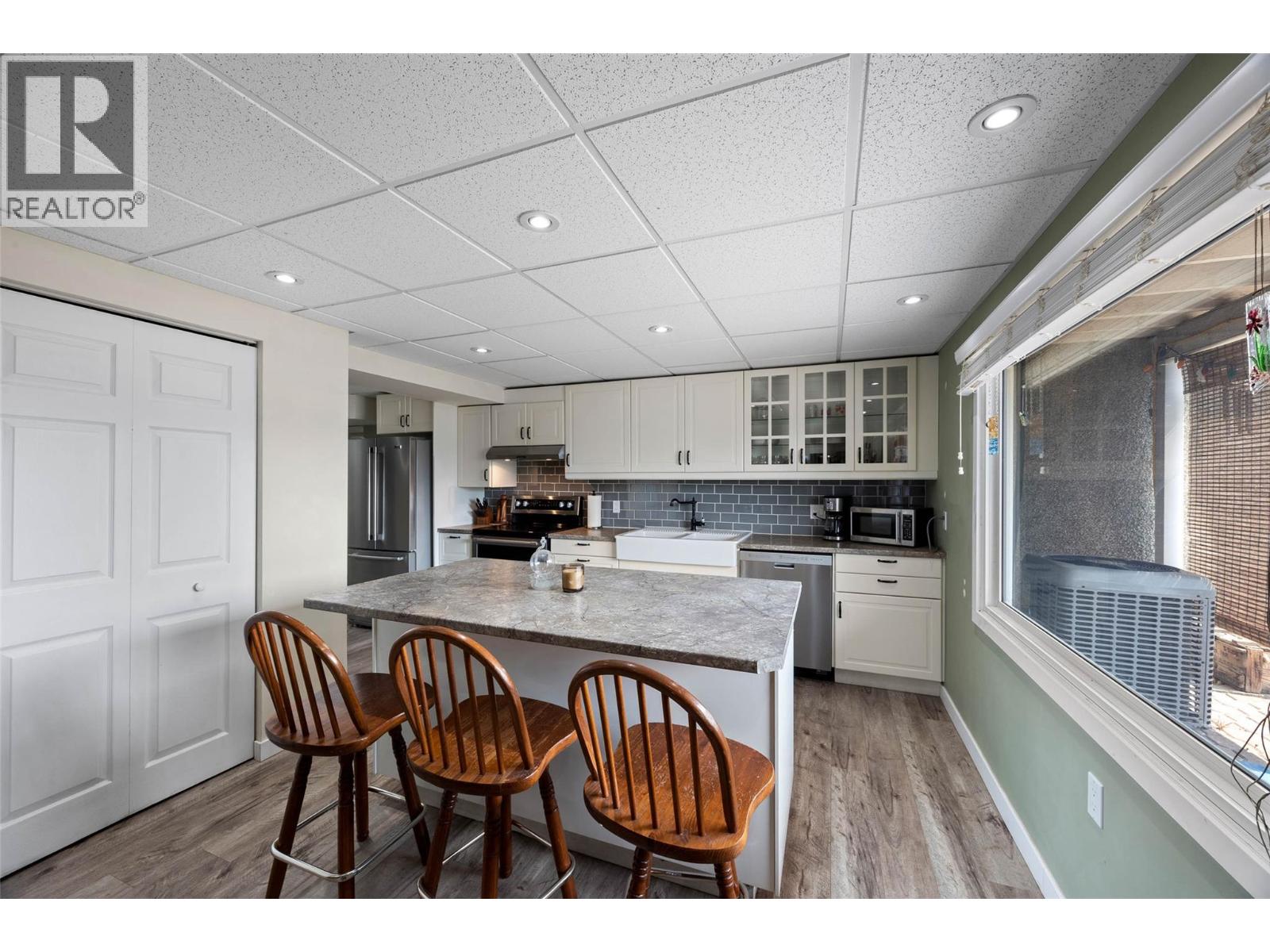 1019 Moncton Avenue Property Photo 24