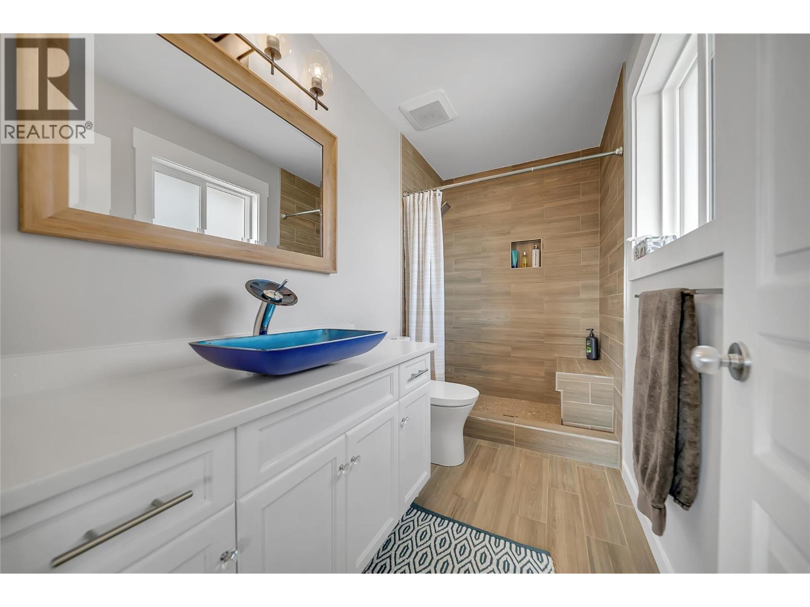 2310 Shannon Heights Place Property Photo 18