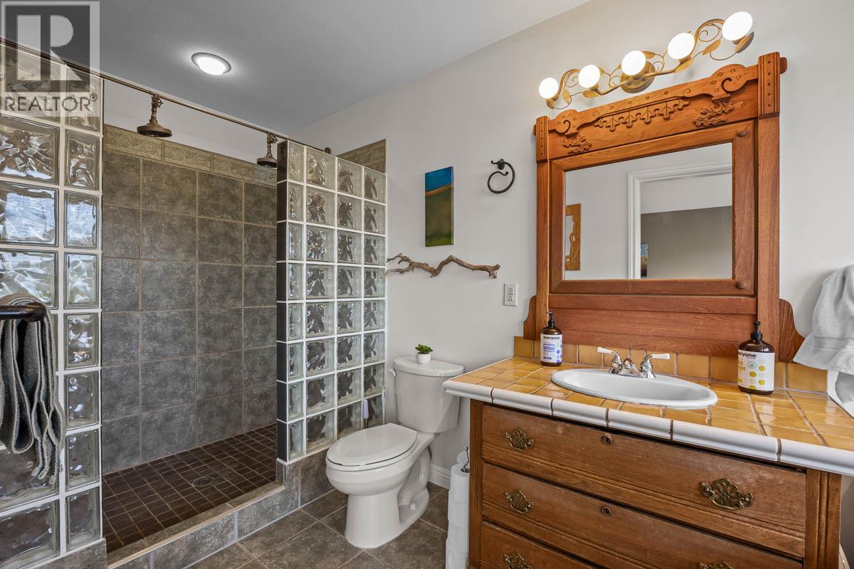 1828 Norview Place Property Photo 33