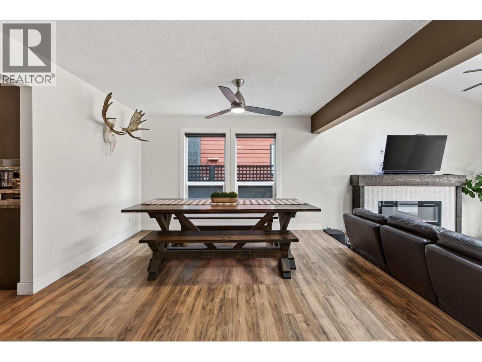 455 Laurier Drive Property Photo 13
