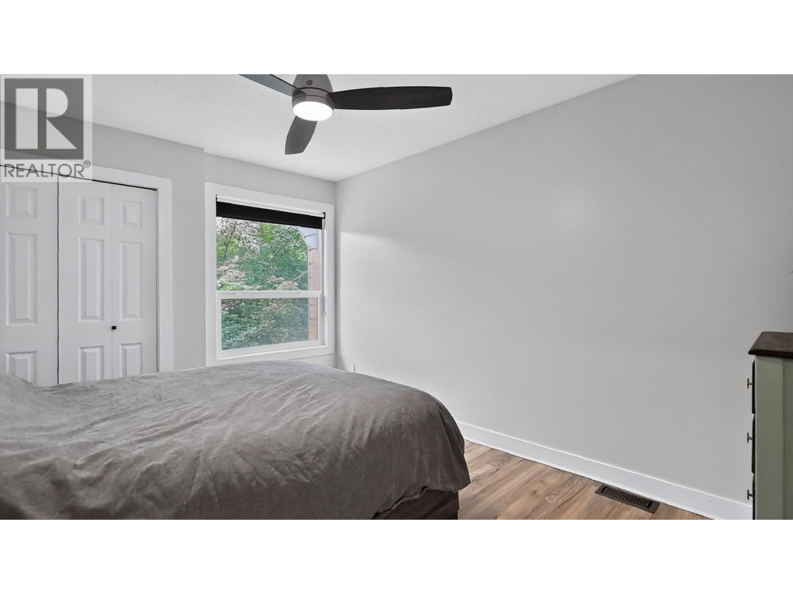 455 Laurier Drive Property Photo 34