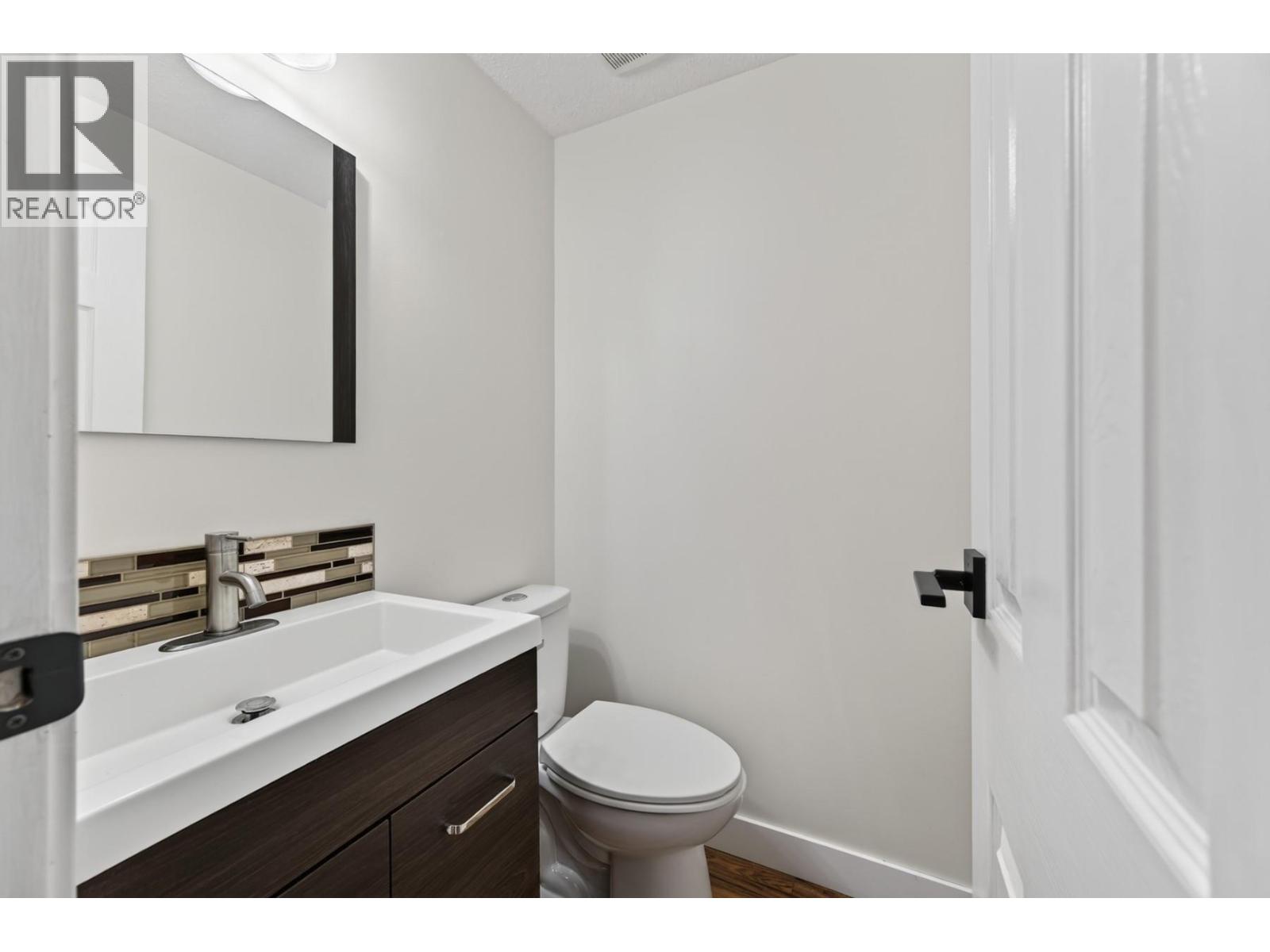 455 Laurier Drive Property Photo 37