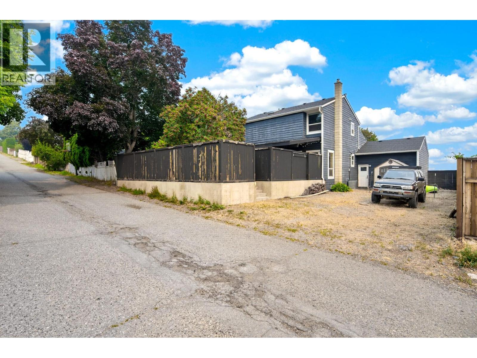 455 Laurier Drive Property Photo 42
