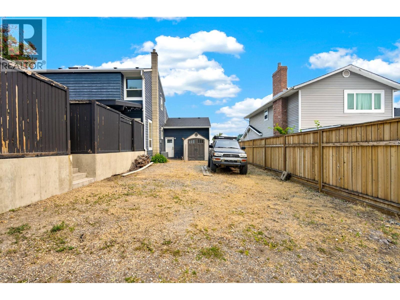 455 Laurier Drive Property Photo 43