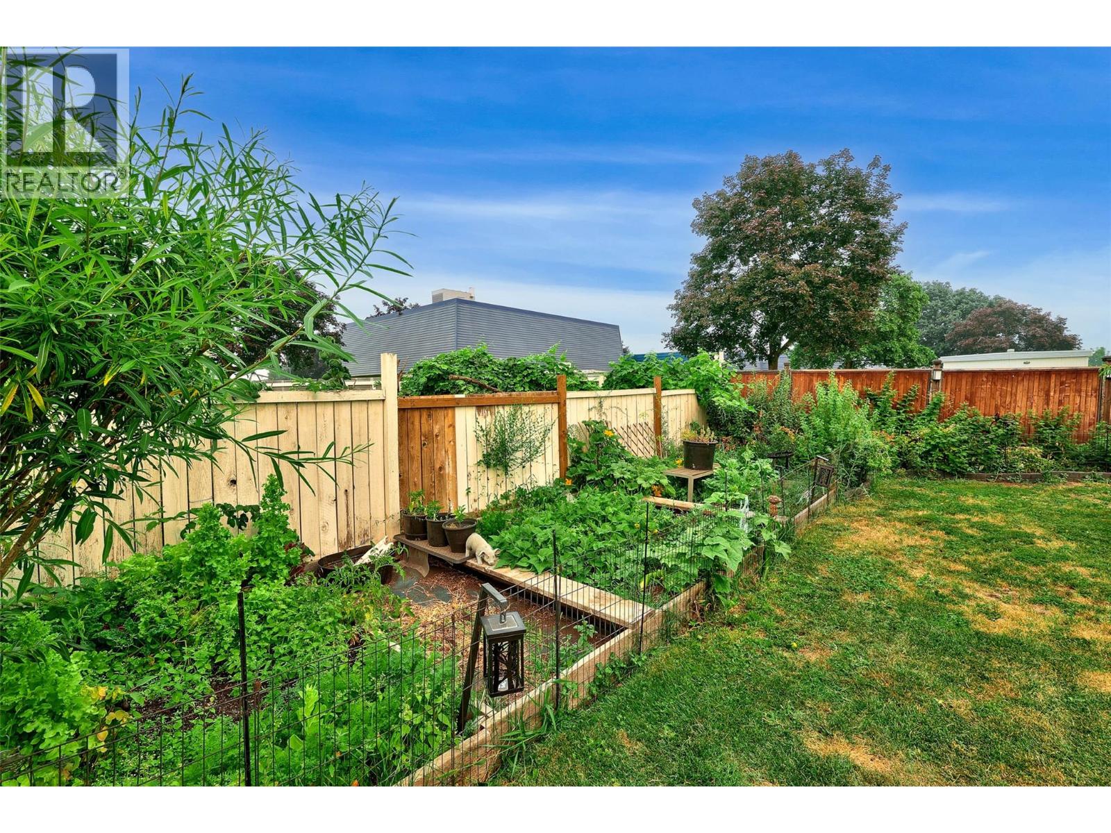 1670 Happyvale Avenue Property Photo 32