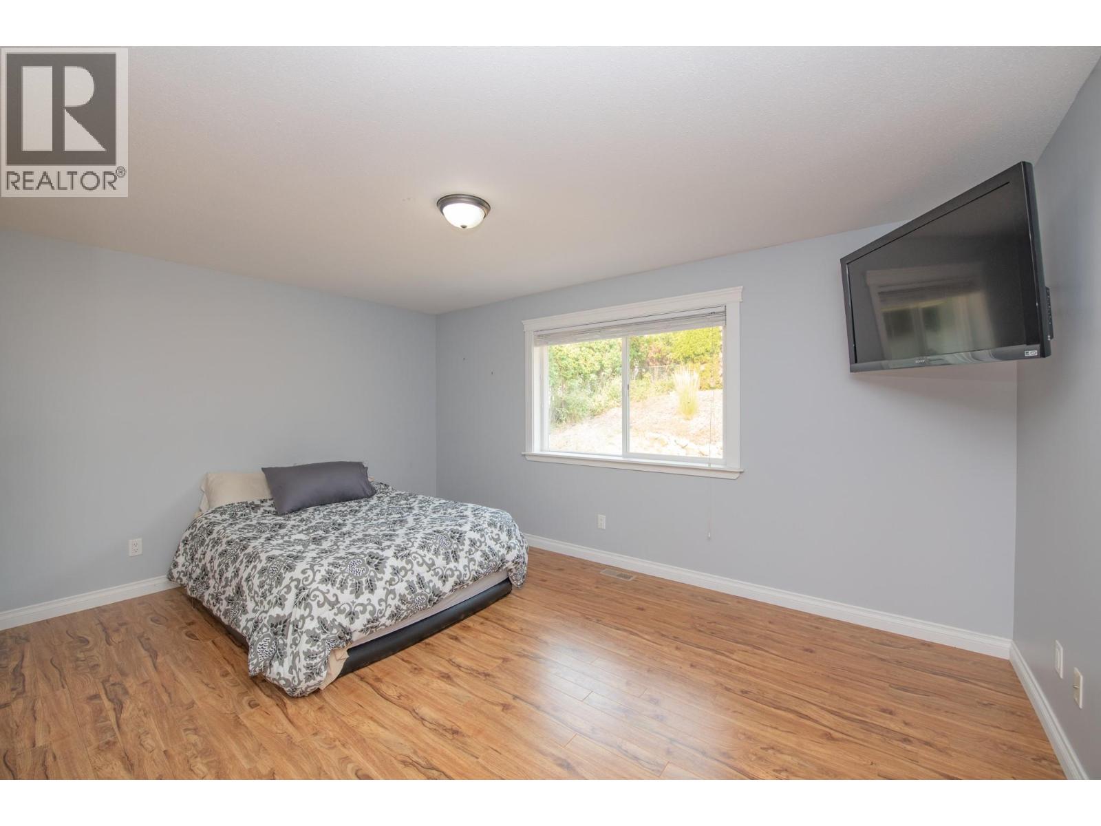 1808 Skyview Crescent Property Photo 18