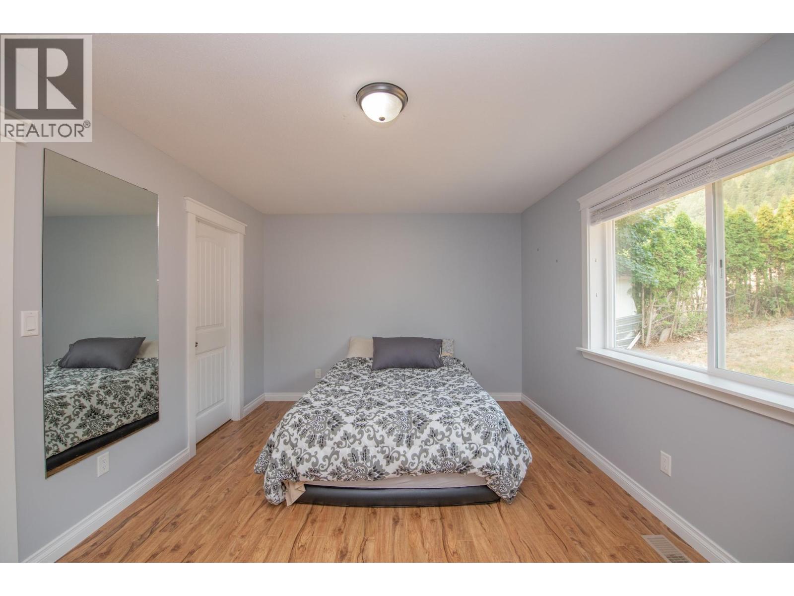 1808 Skyview Crescent Property Photo 19