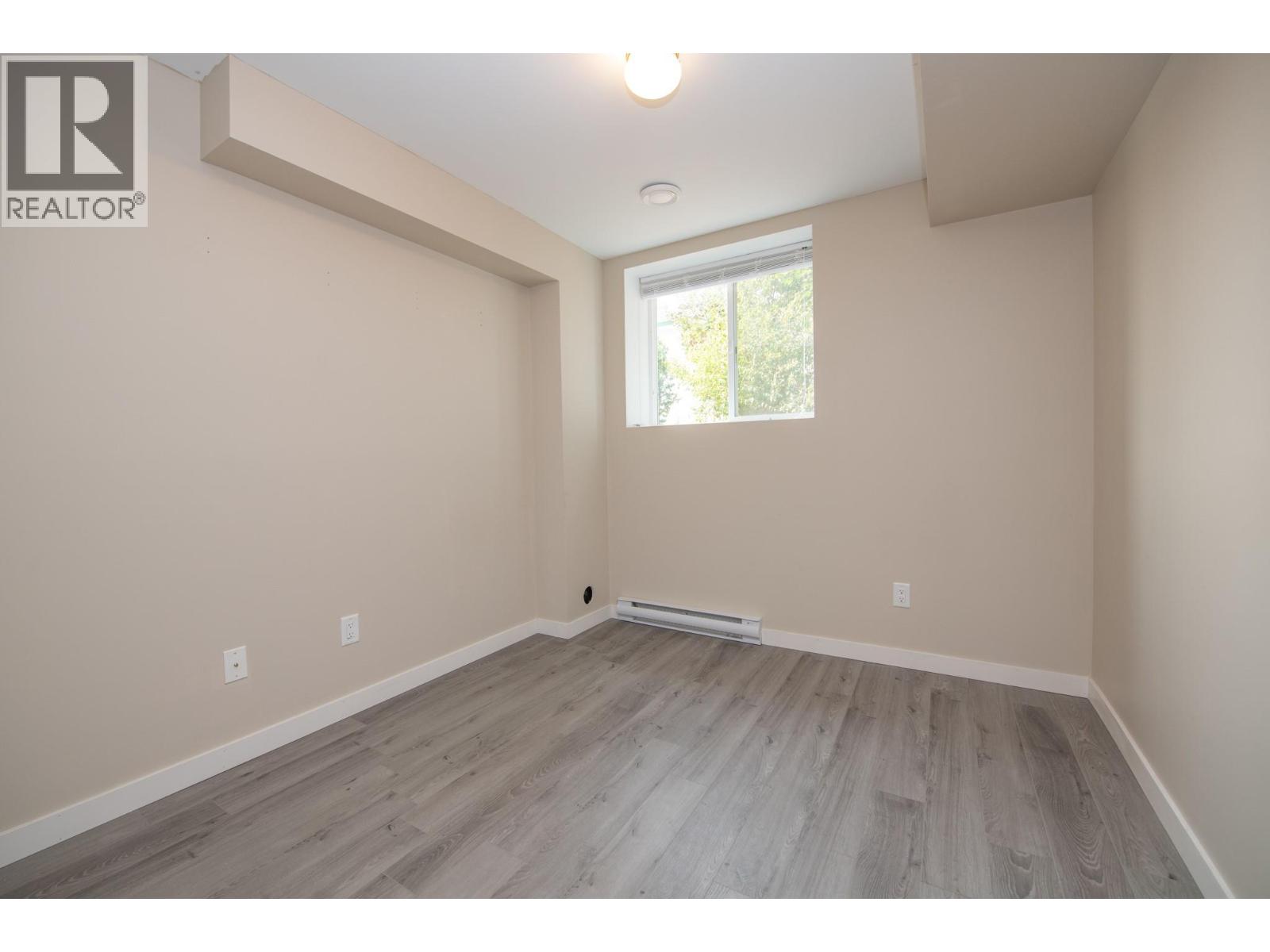 1808 Skyview Crescent Property Photo 34
