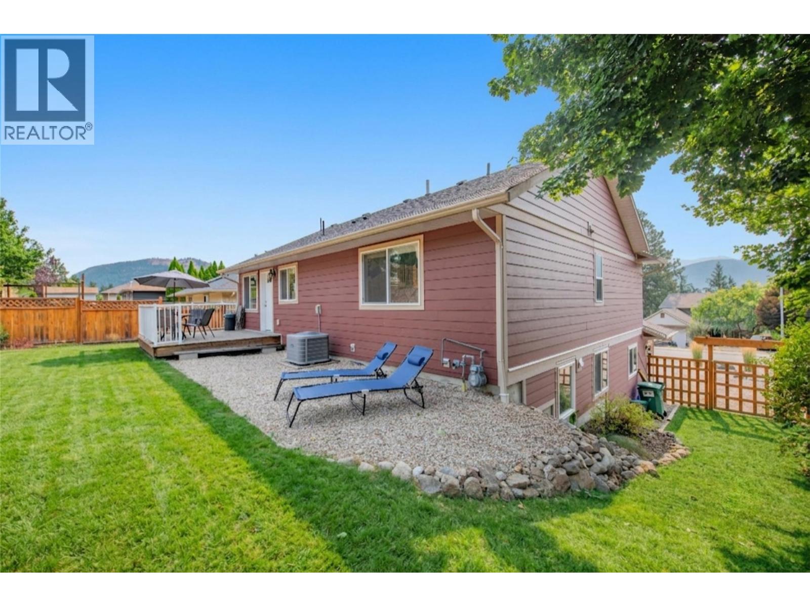 1808 Skyview Crescent Property Photo 37