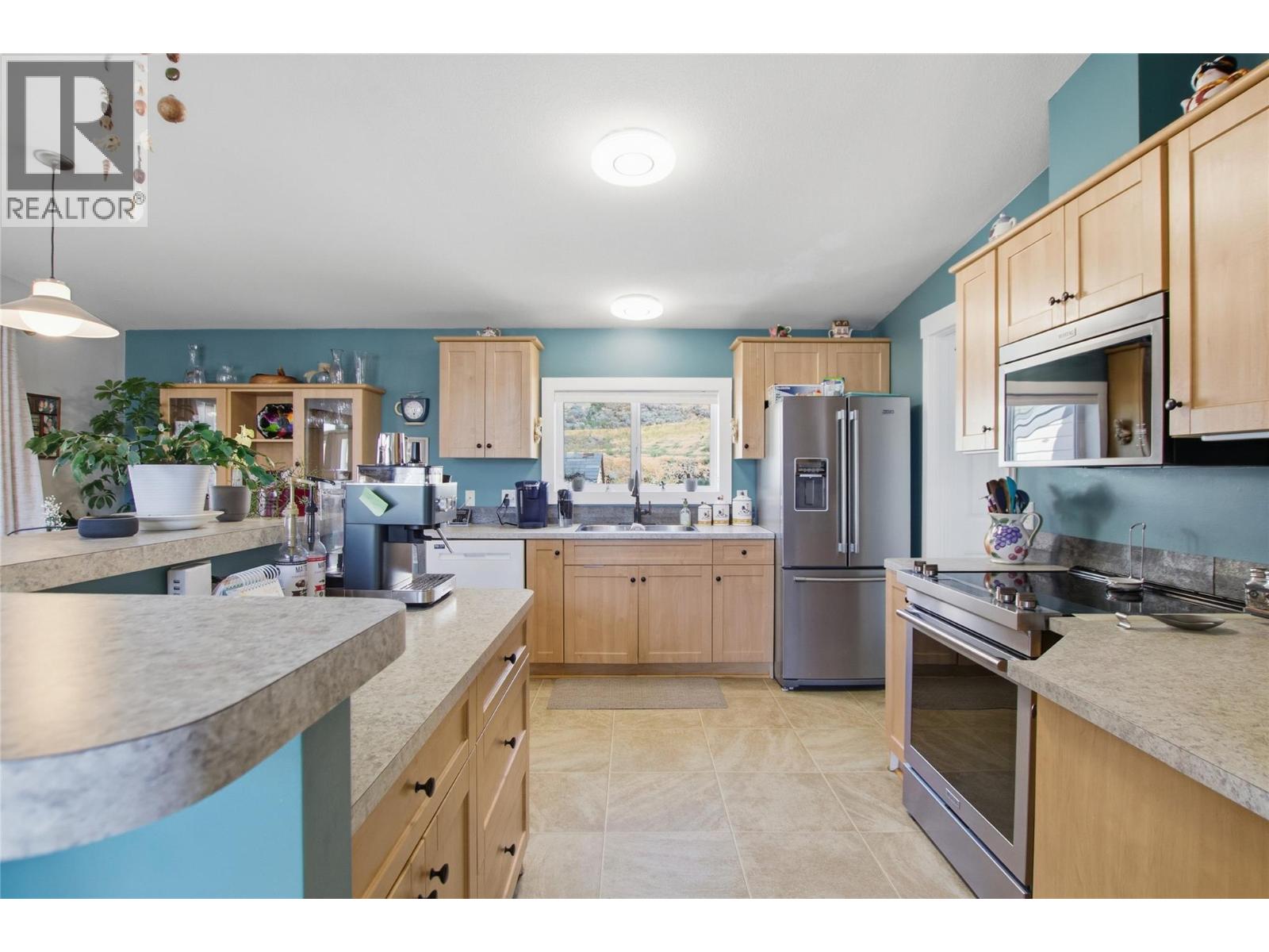 768 Shuswap E Road Unit# 24 Property Photo 11