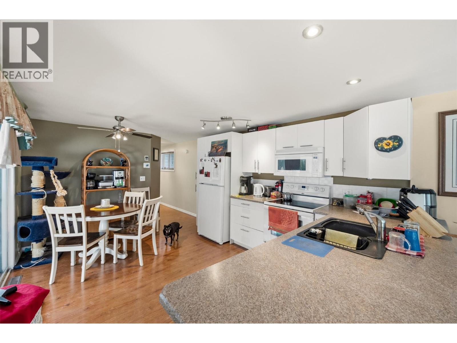 1292 Highway 3a Unit# 30 Property Photo 8