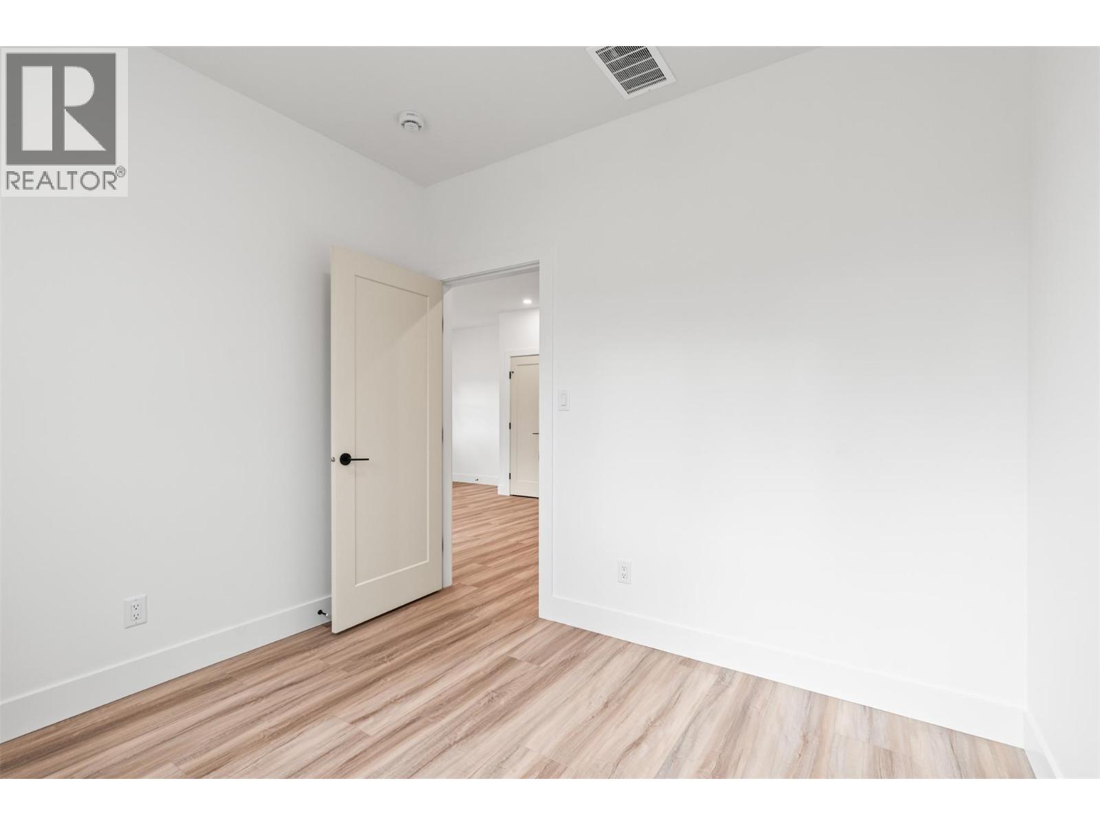 7005 Manning Place Property Photo 10