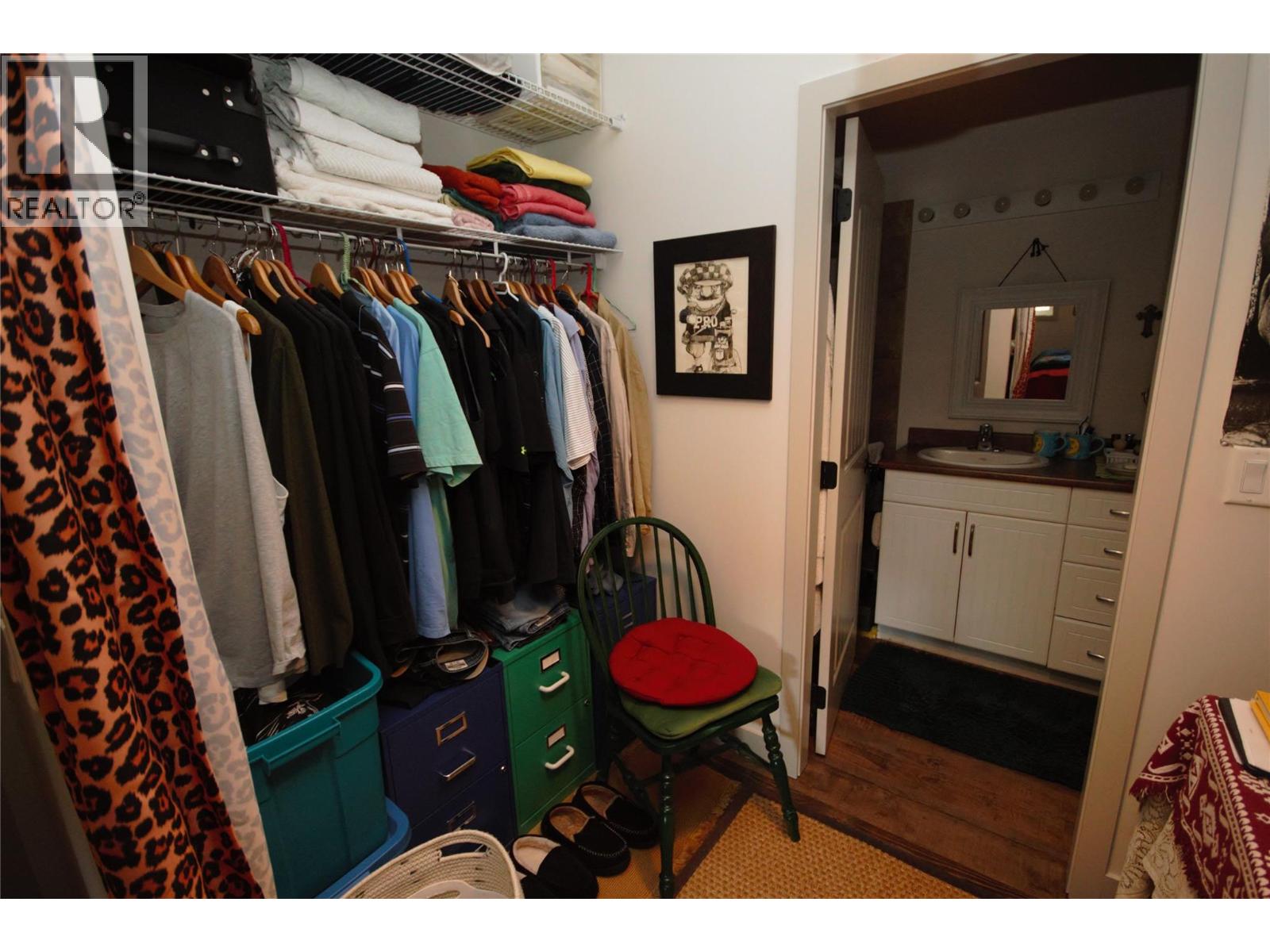 6941 Meadows Drive Property Photo 11