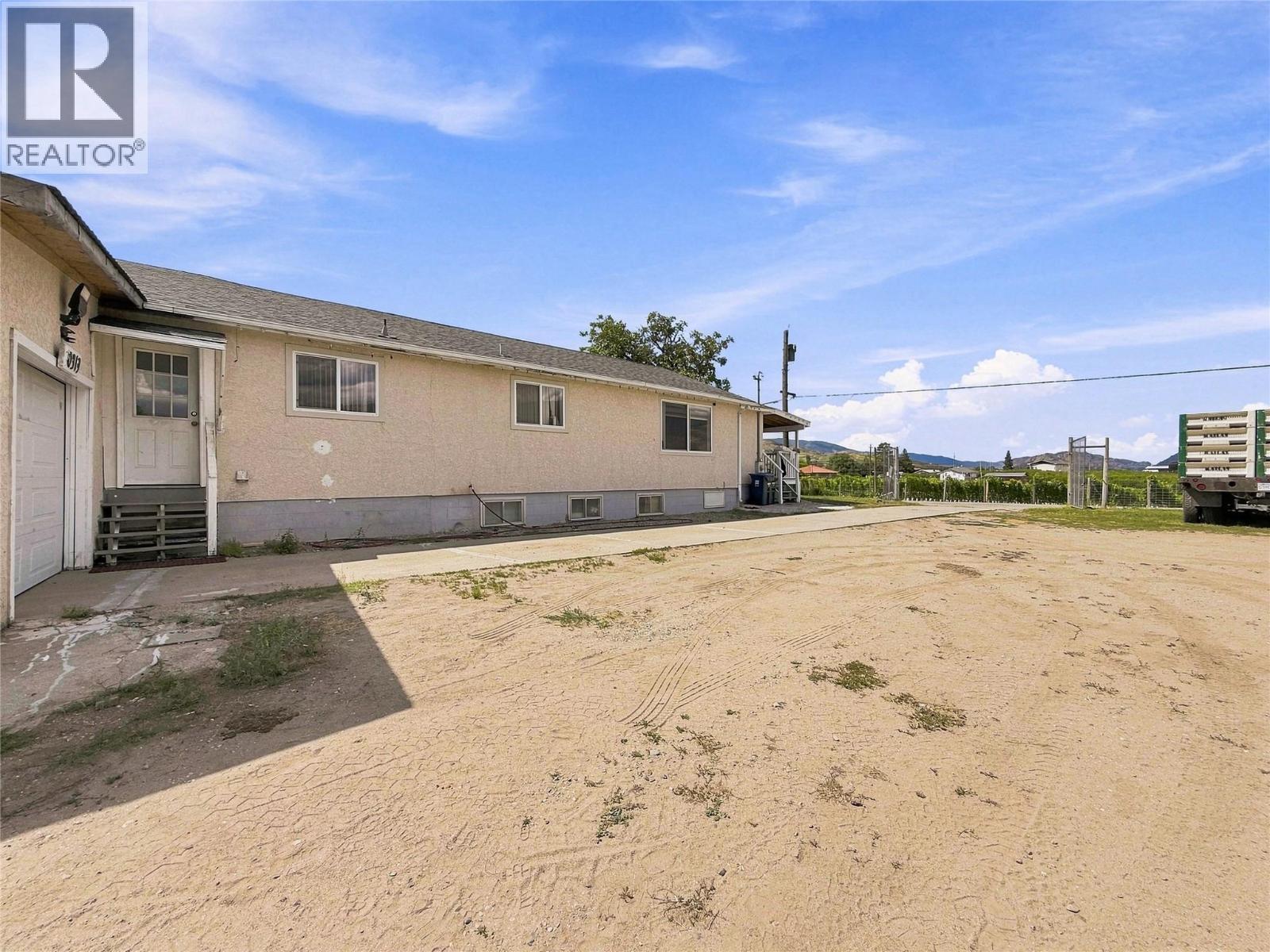 10319 42 Avenue Property Photo 31