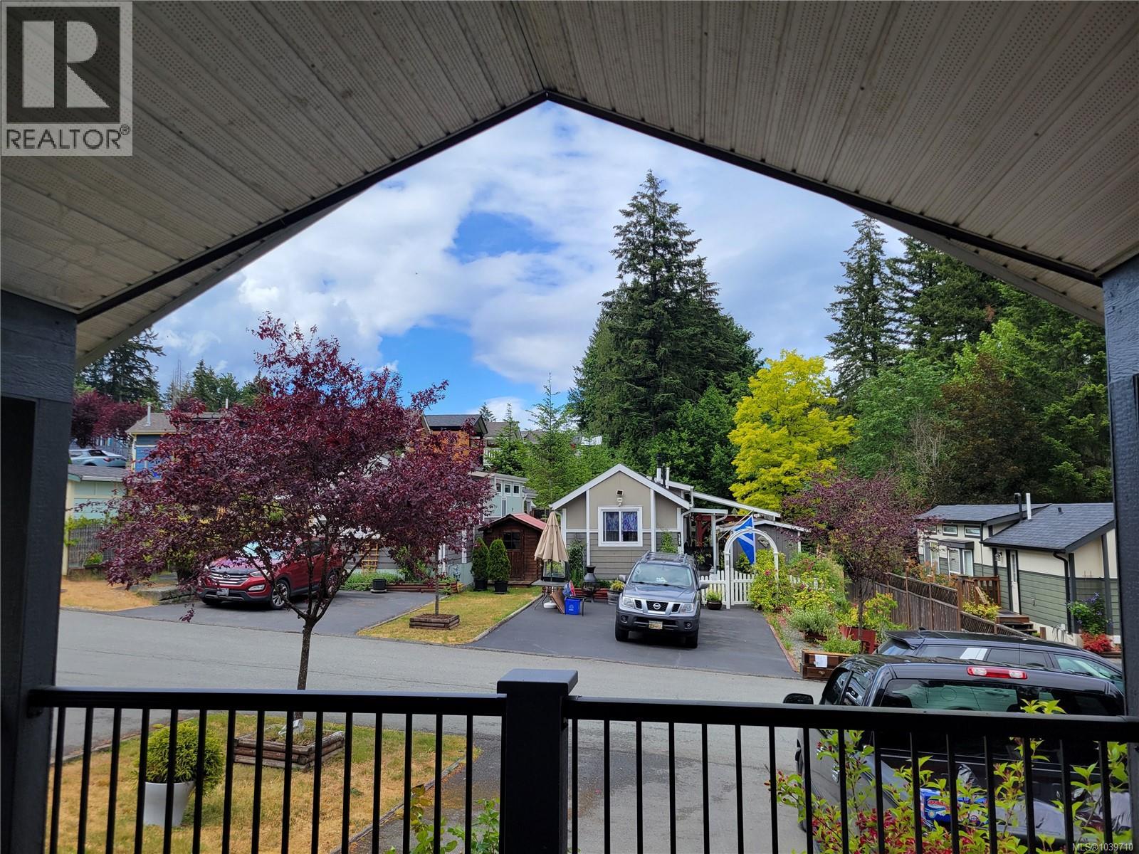 144 3042 River Rd Property Photo 14