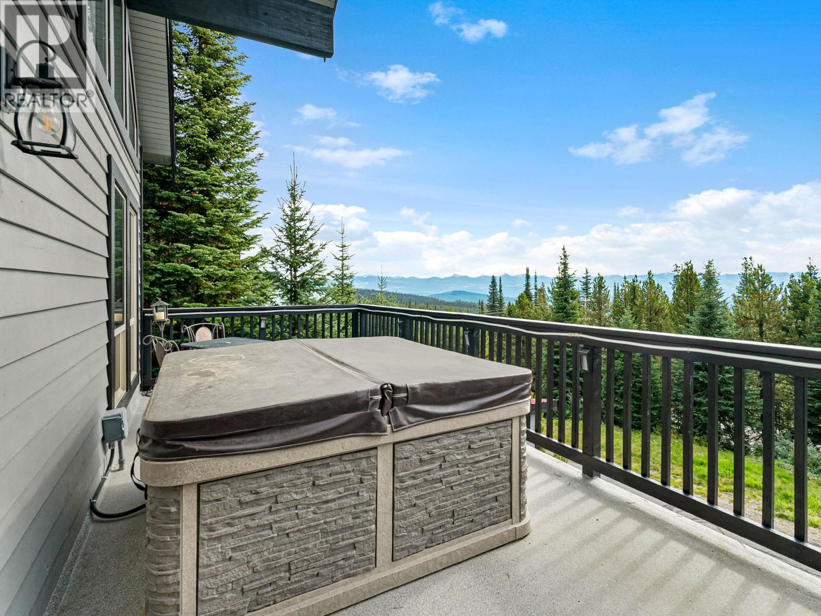 4833 Snow Pines Road Property Photo 15