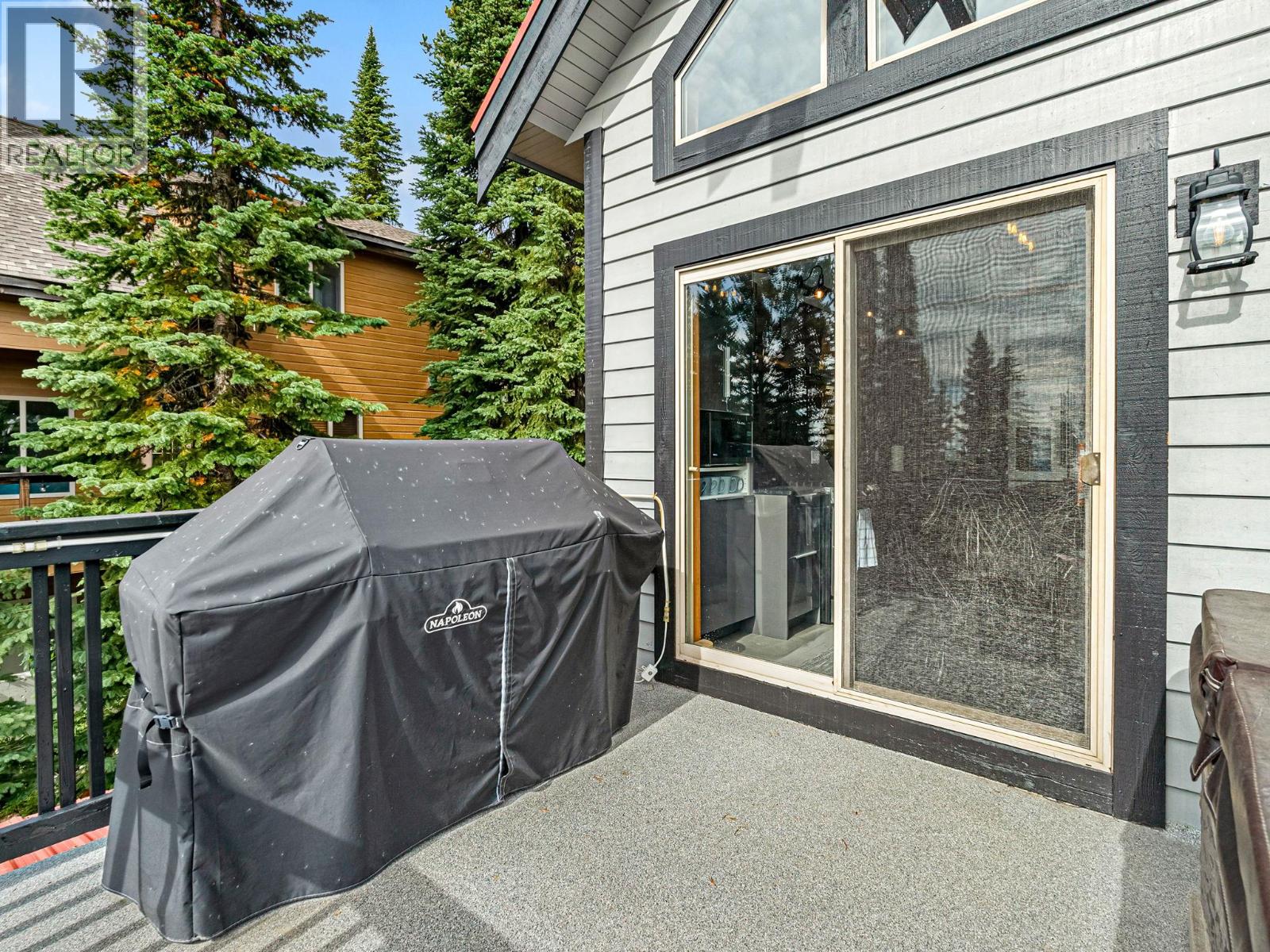 4833 Snow Pines Road Property Photo 17