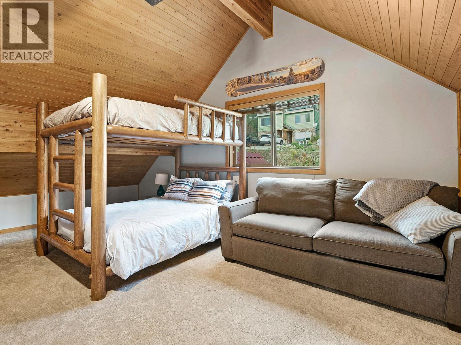 4833 Snow Pines Road Property Photo 19