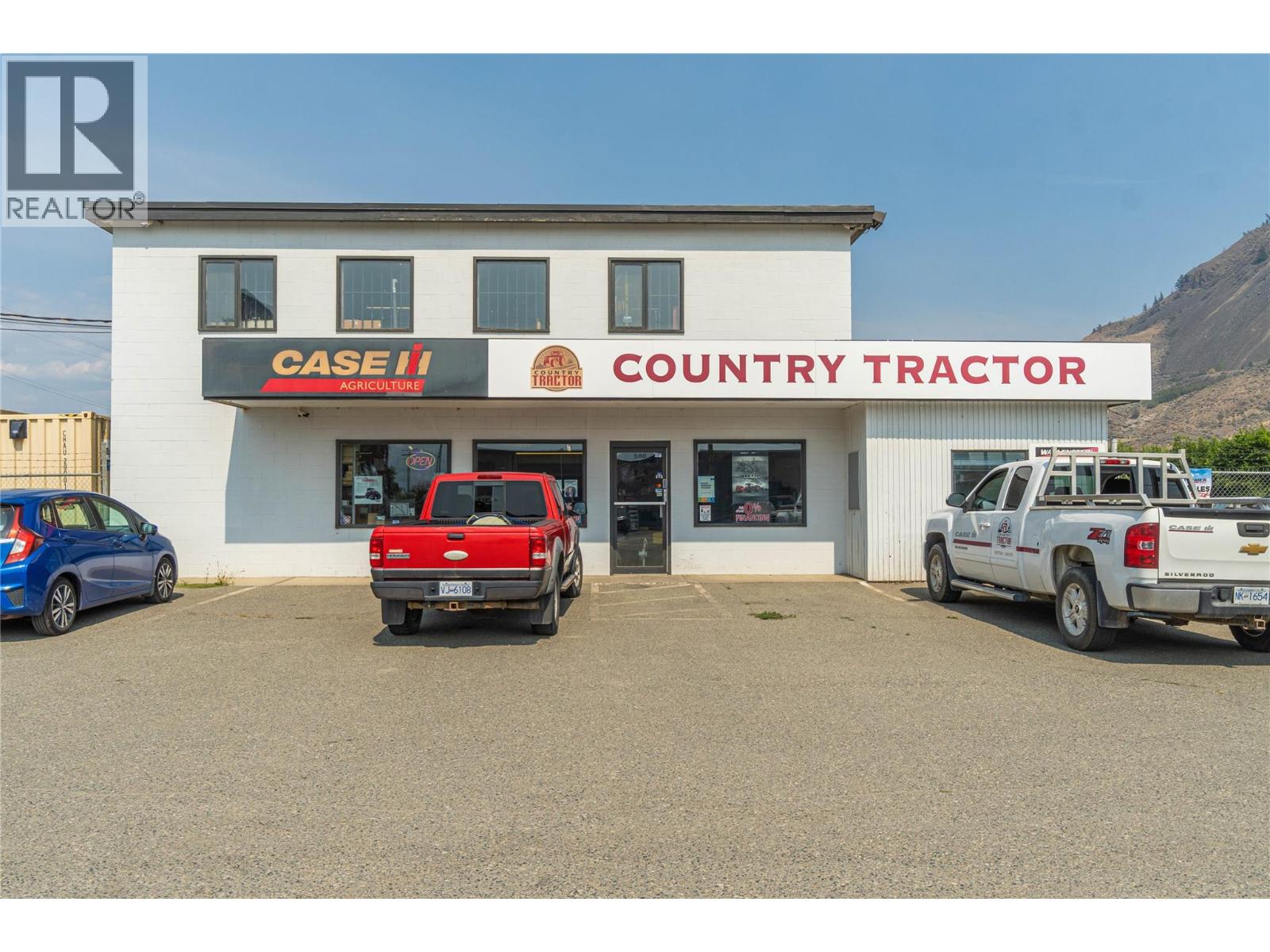 580 Chilcotin Road Property Photo 2