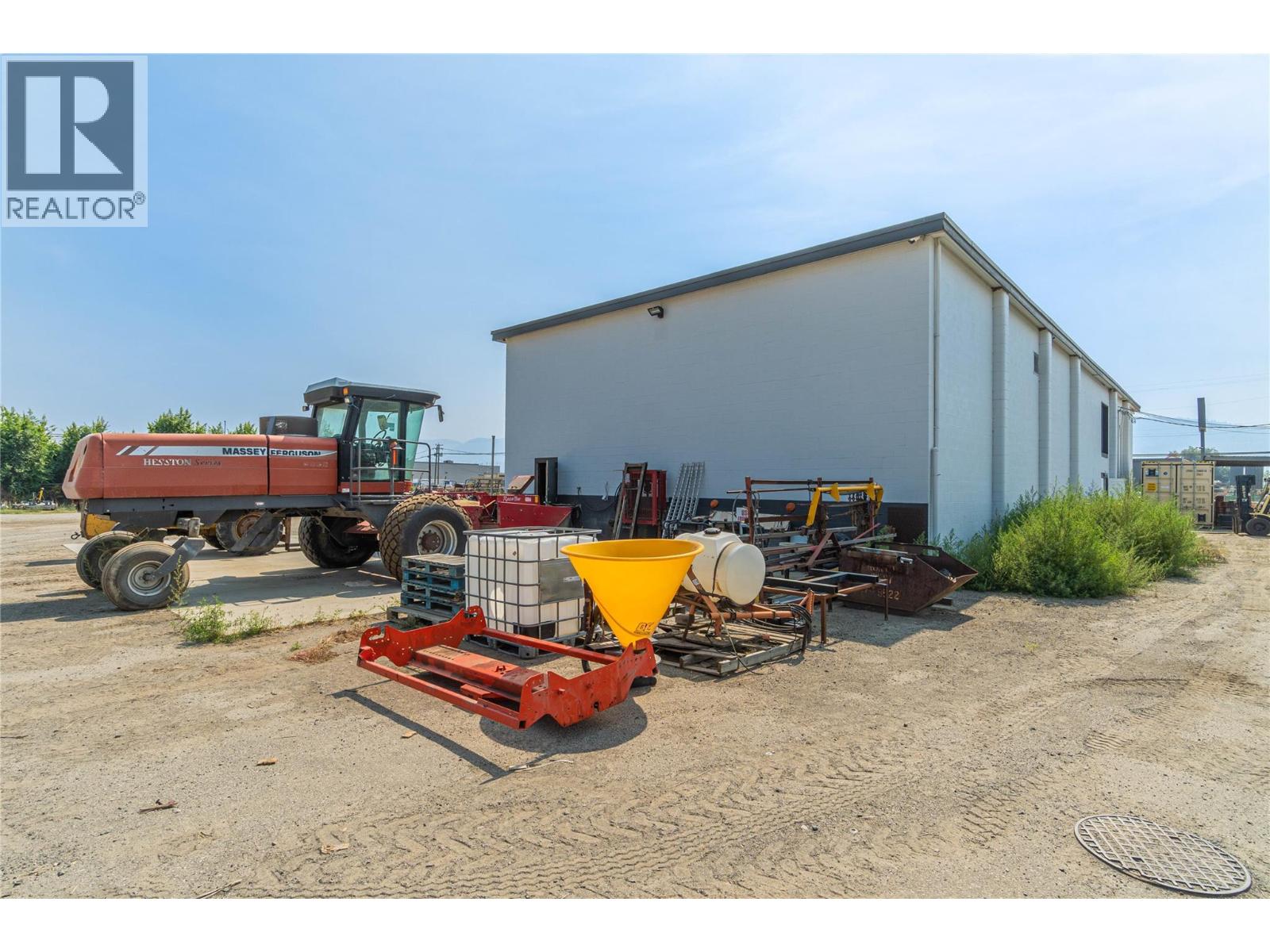 580 Chilcotin Road Property Photo 15