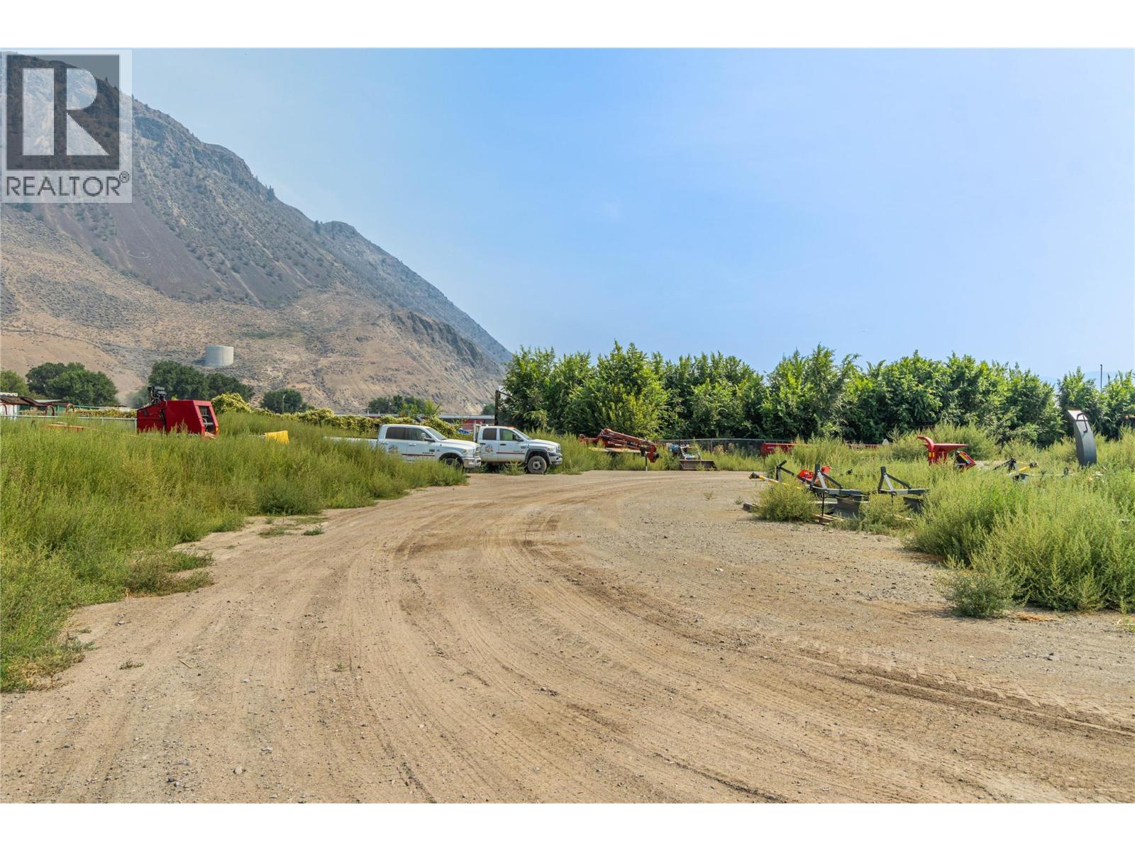 580 Chilcotin Road Property Photo 16
