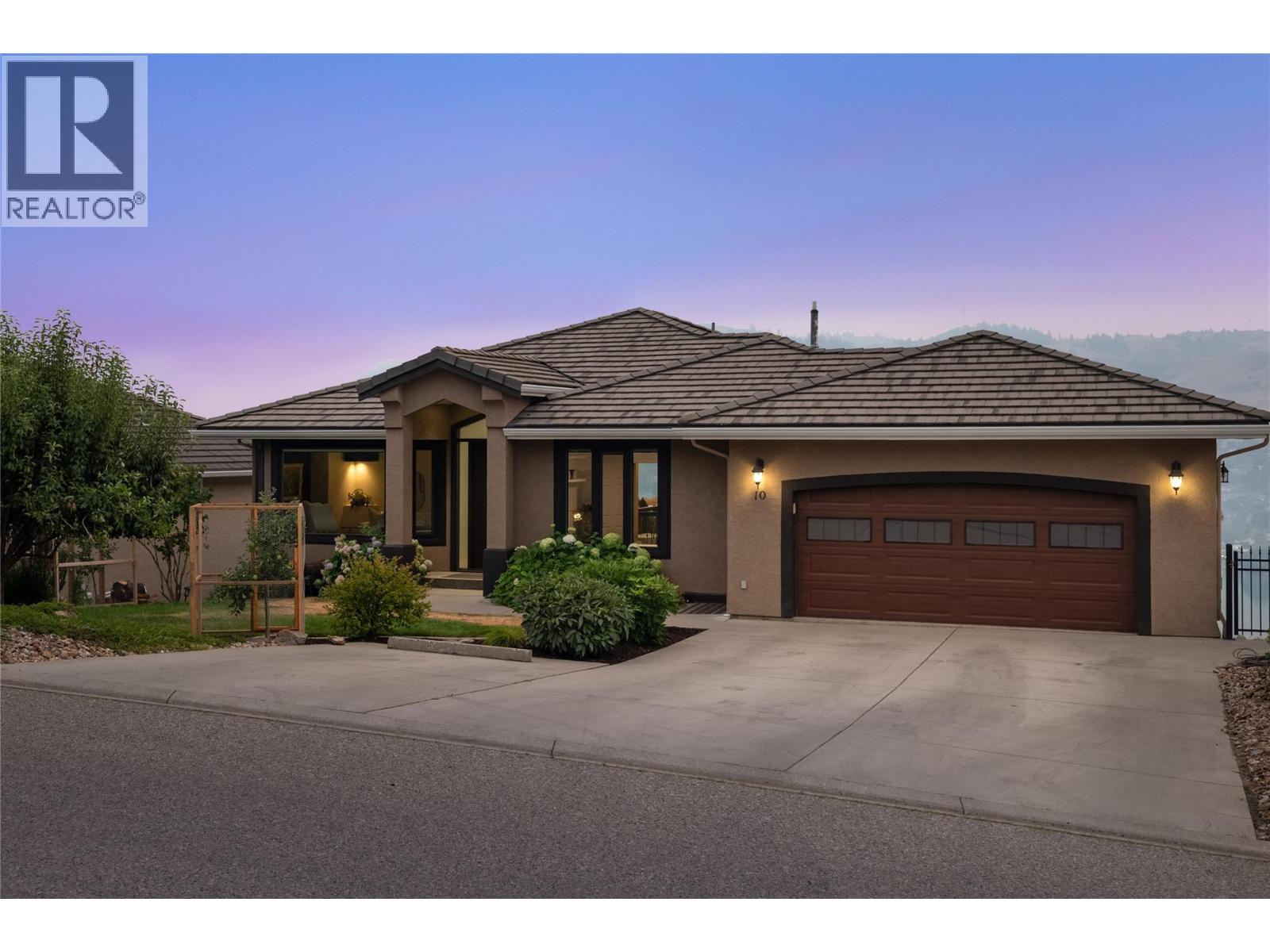 10 Bayview Heights Property Photo 70