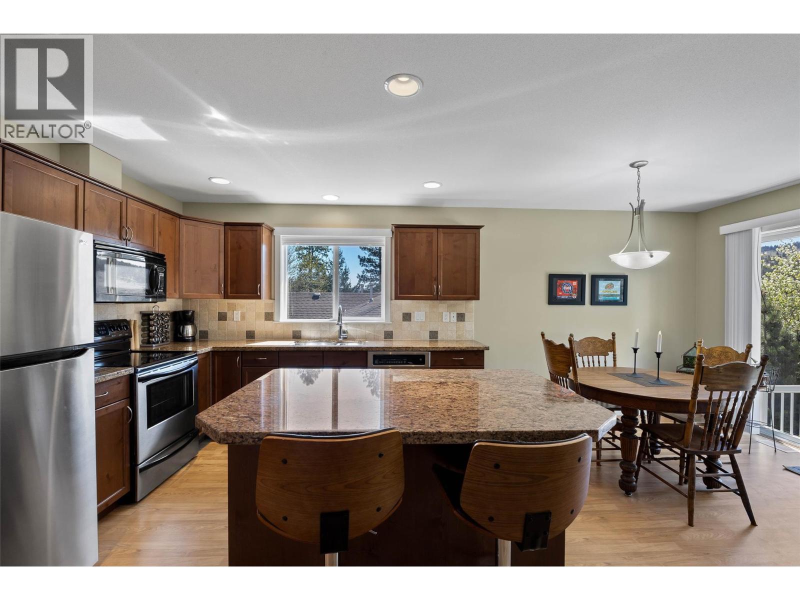 1855 Hillside Drive Unit# 34 Property Photo 6
