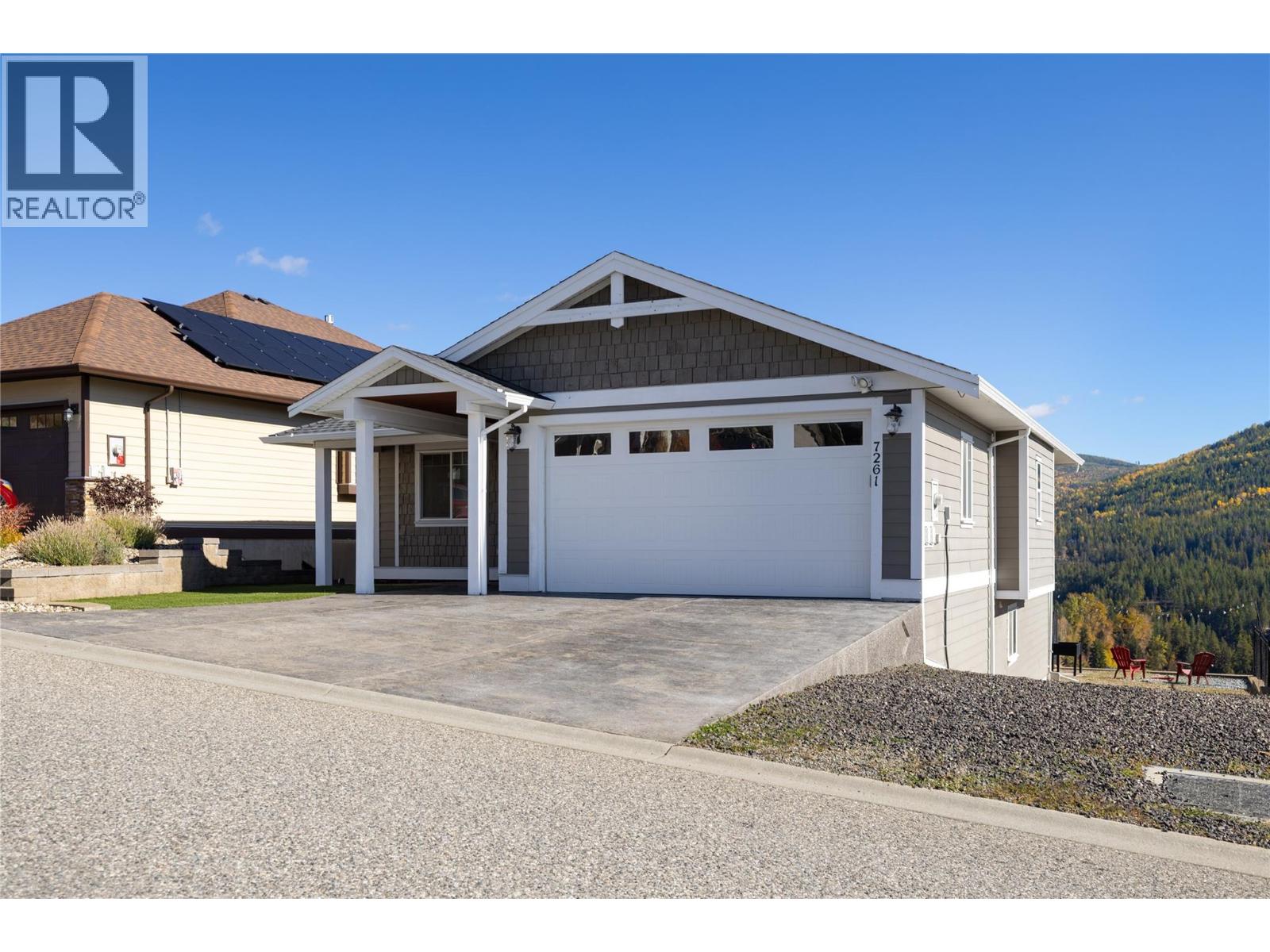 7261 Silver Ridge Drive Property Photo 5
