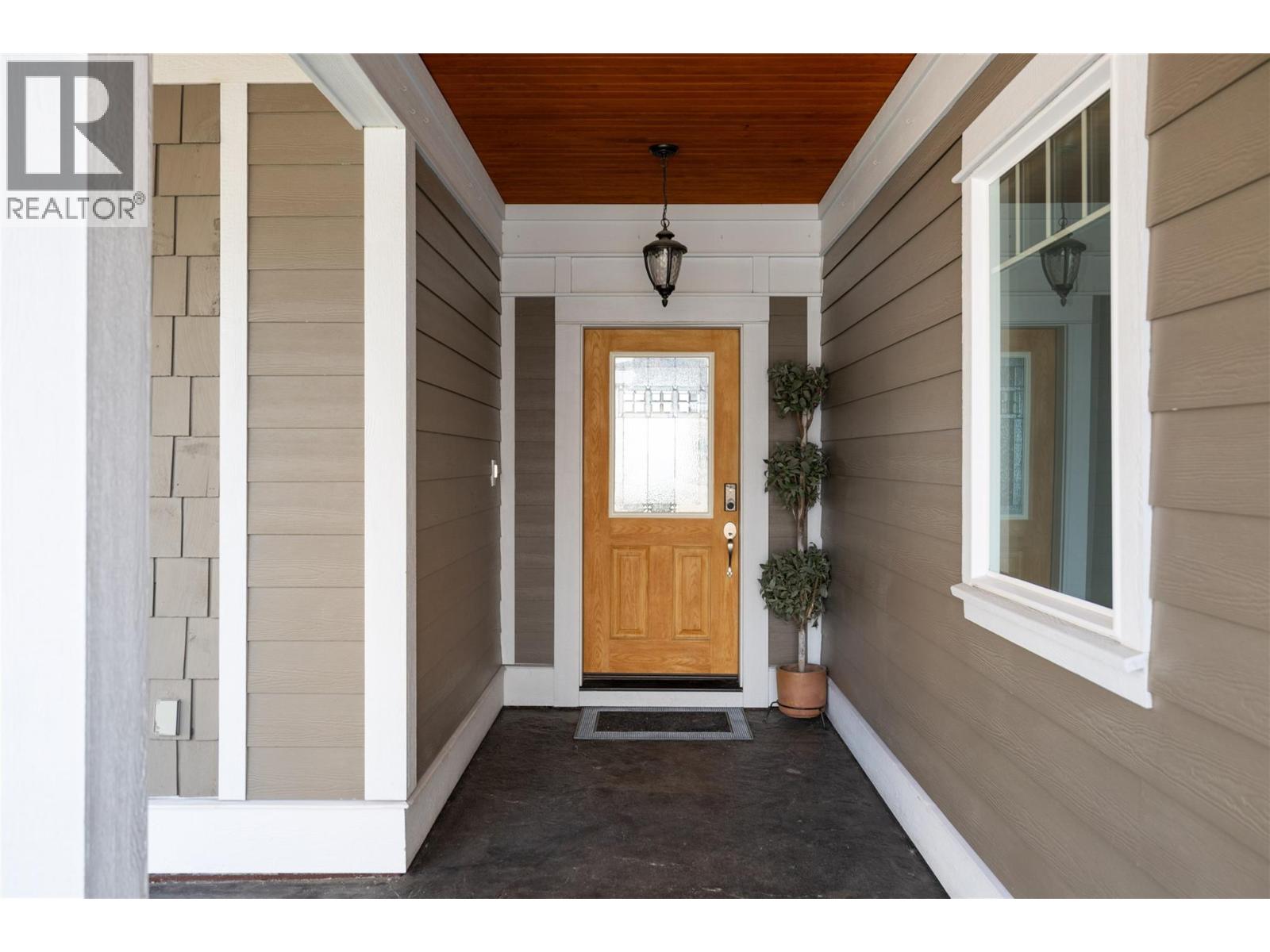 7261 Silver Ridge Drive Property Photo 22