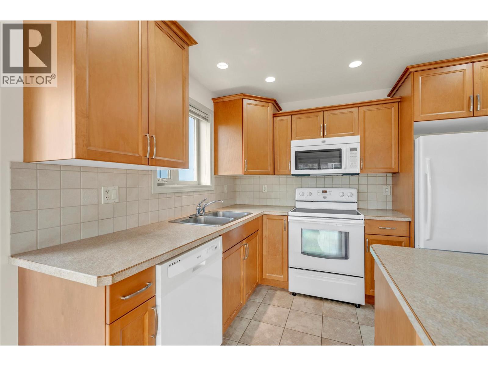 2125 Atkinson Street Unit# 705 Property Photo 15
