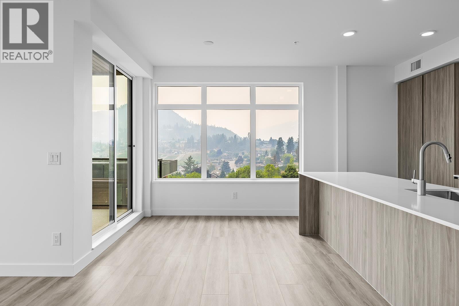 2760 Olalla Road Unit# 403 Property Photo 11