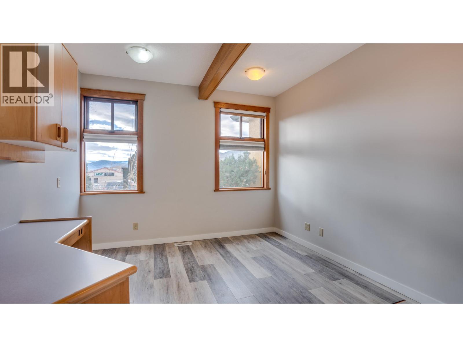 3103 27th Street Property Photo 4