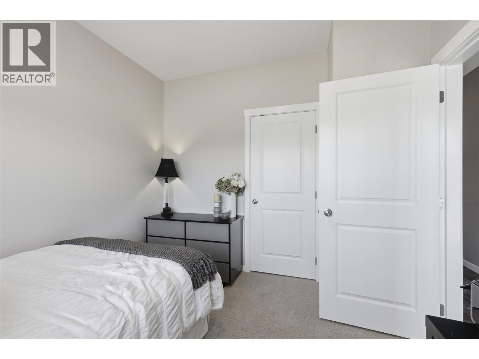 2109 Doubletree Crescent Property Photo 44