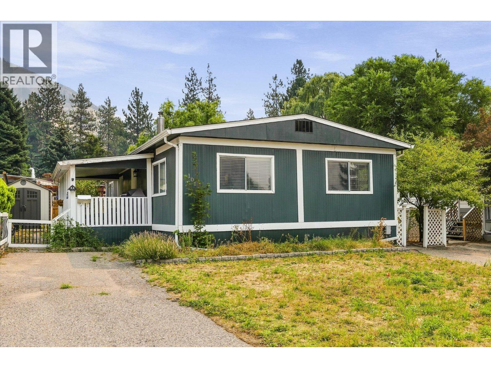 1999 Highway 97 S Unit# 101 Property Photo 1