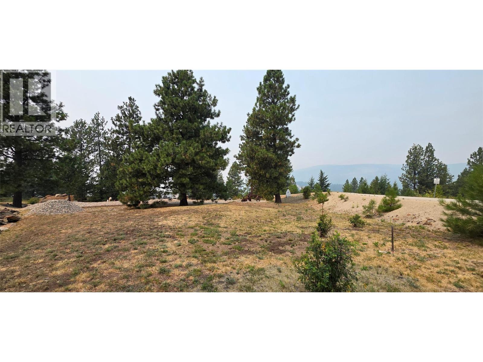 120 Sasquatch Court Property Photo 4