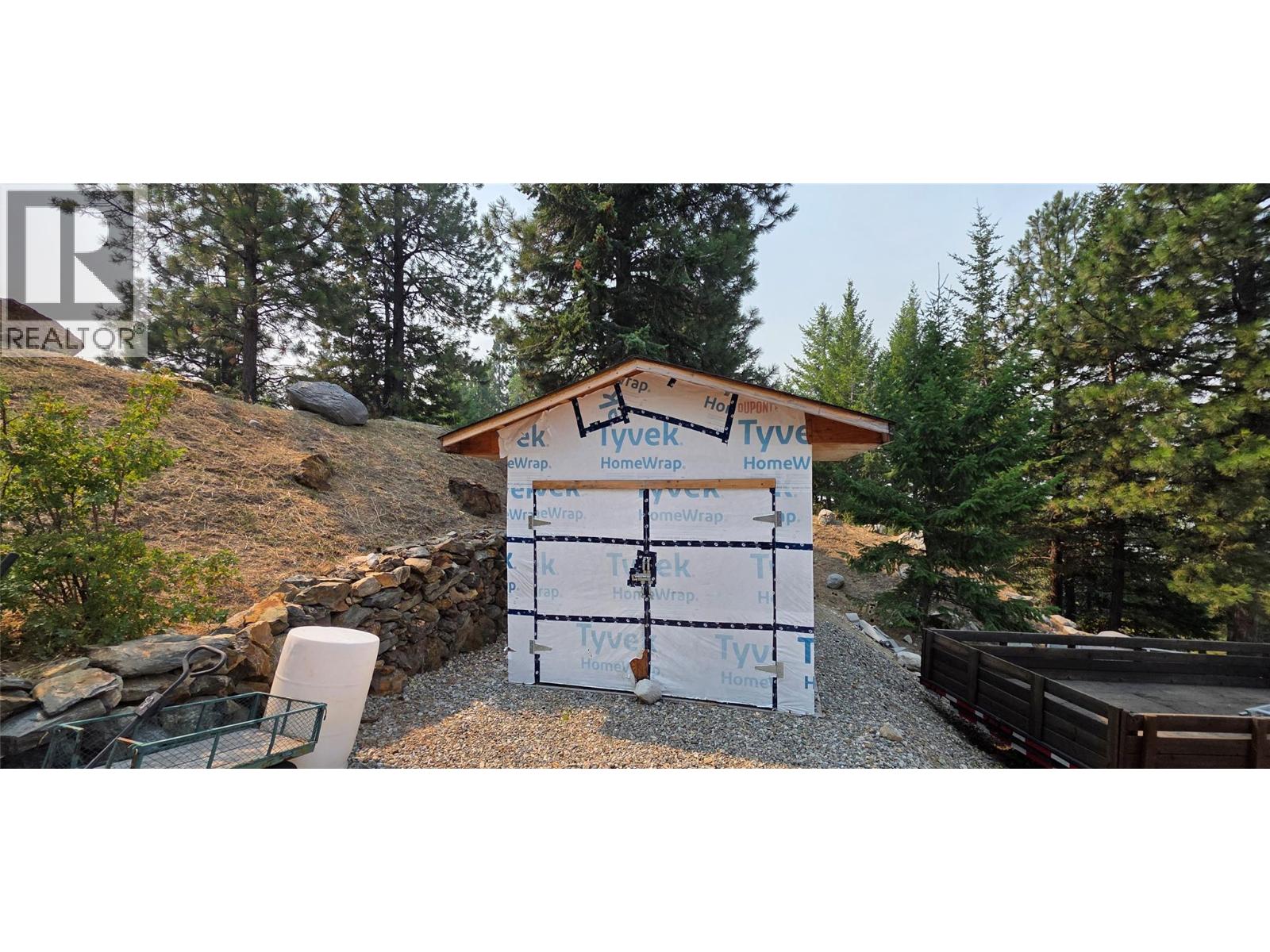 120 Sasquatch Court Property Photo 9