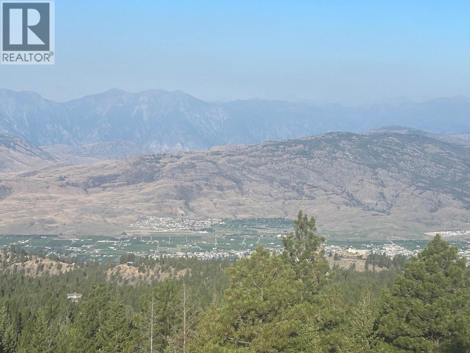 120 Sasquatch Court Property Photo 15