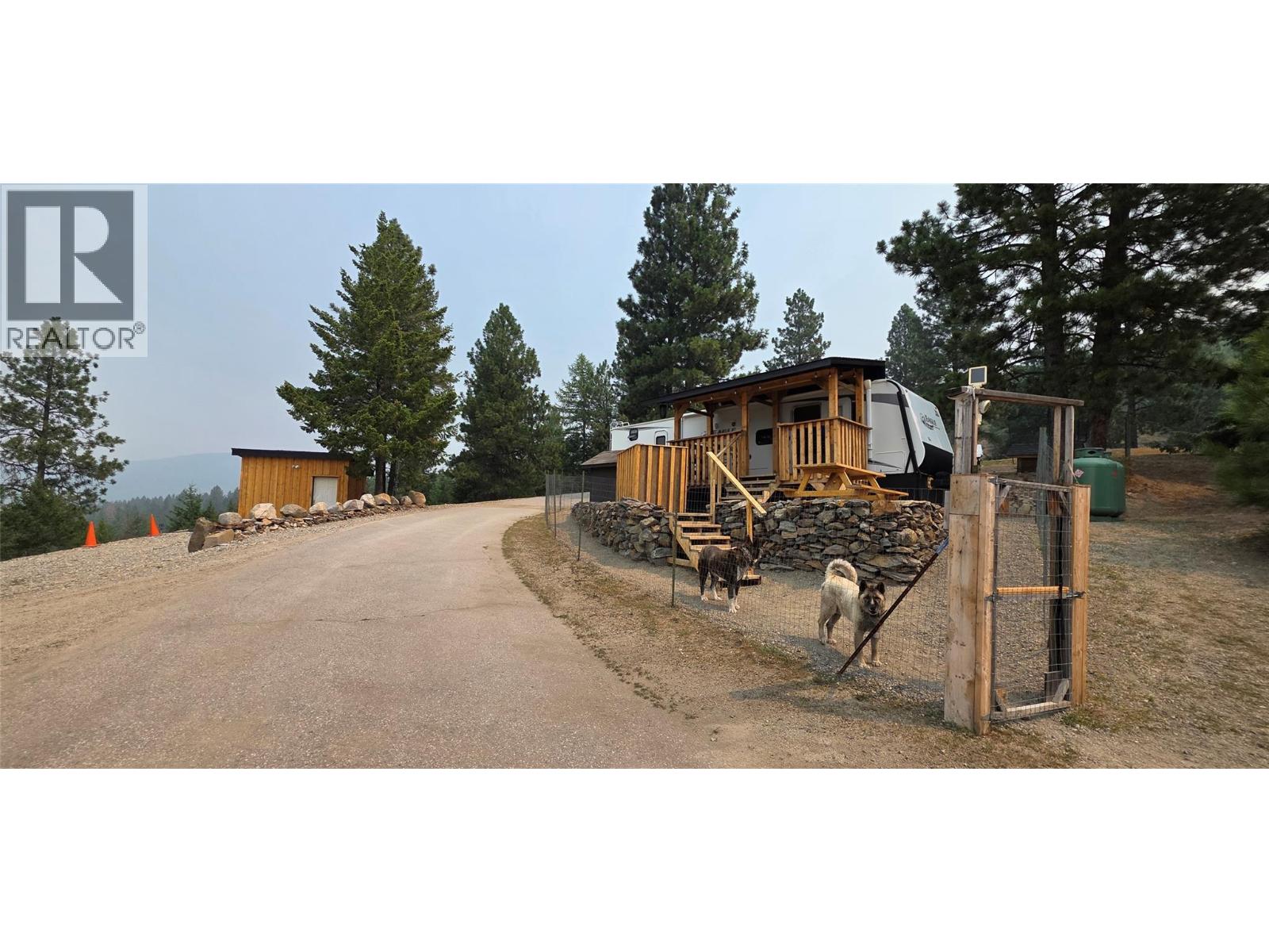 120 Sasquatch Court Property Photo 23