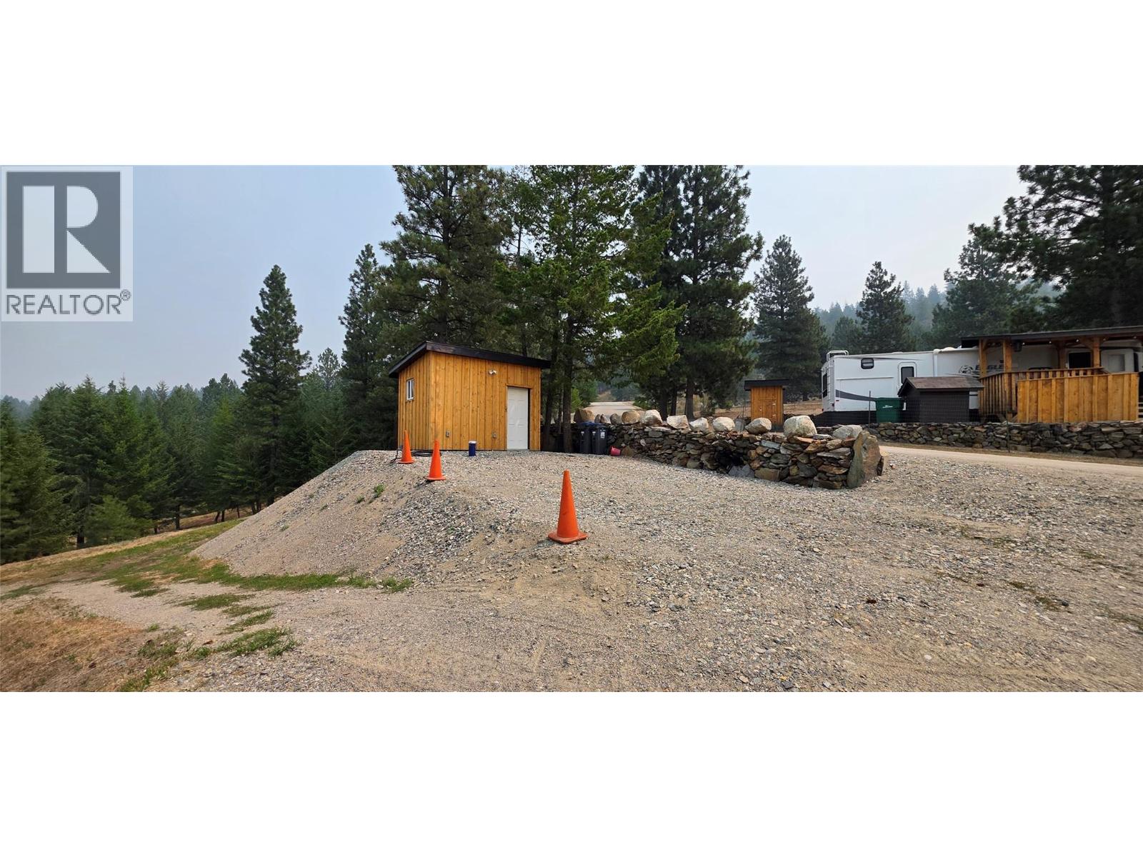 120 Sasquatch Court Property Photo 34